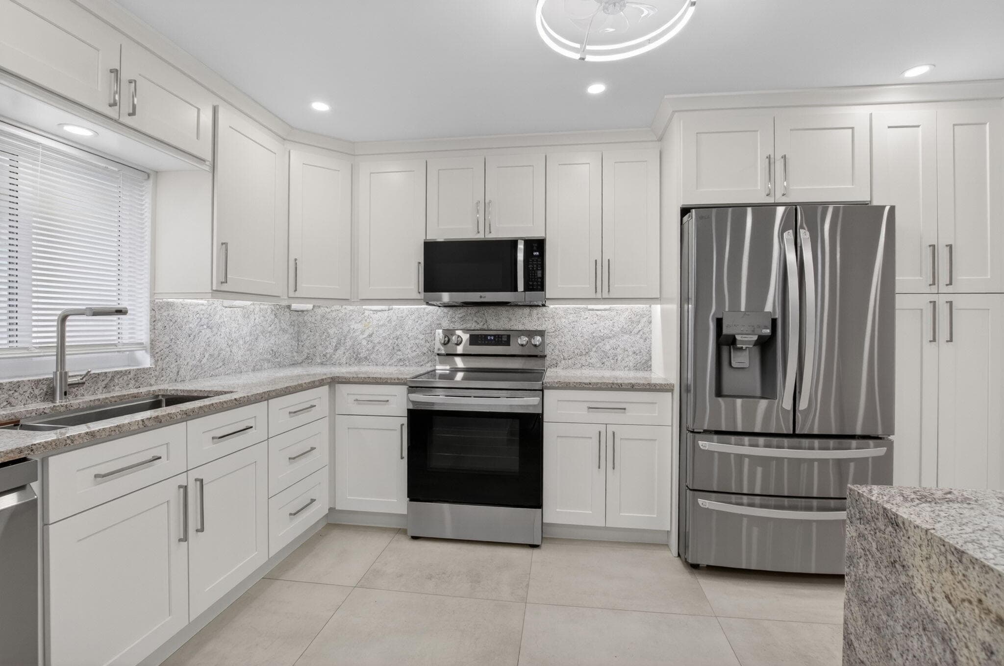 6049 Vía Diana, Delray Beach, FL 33484 — photo 1 of 47