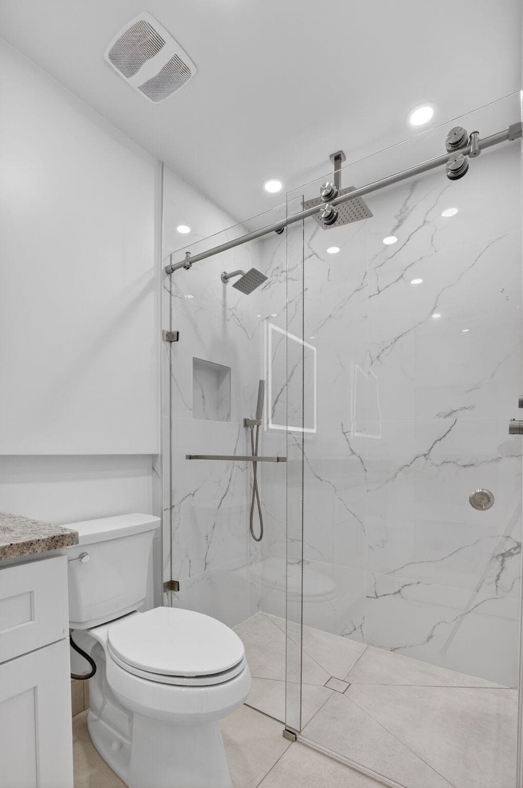 6049 Vía Diana, Delray Beach, FL 33484 — photo 17 of 47
