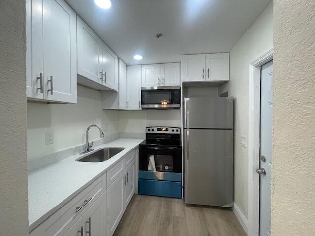 304 N Tamarind Avenue, West Palm Beach, FL 33401 — photo 3 of 31