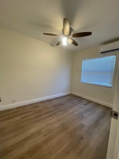 304 N Tamarind Avenue, West Palm Beach, FL 33401 — photo 12 of 31