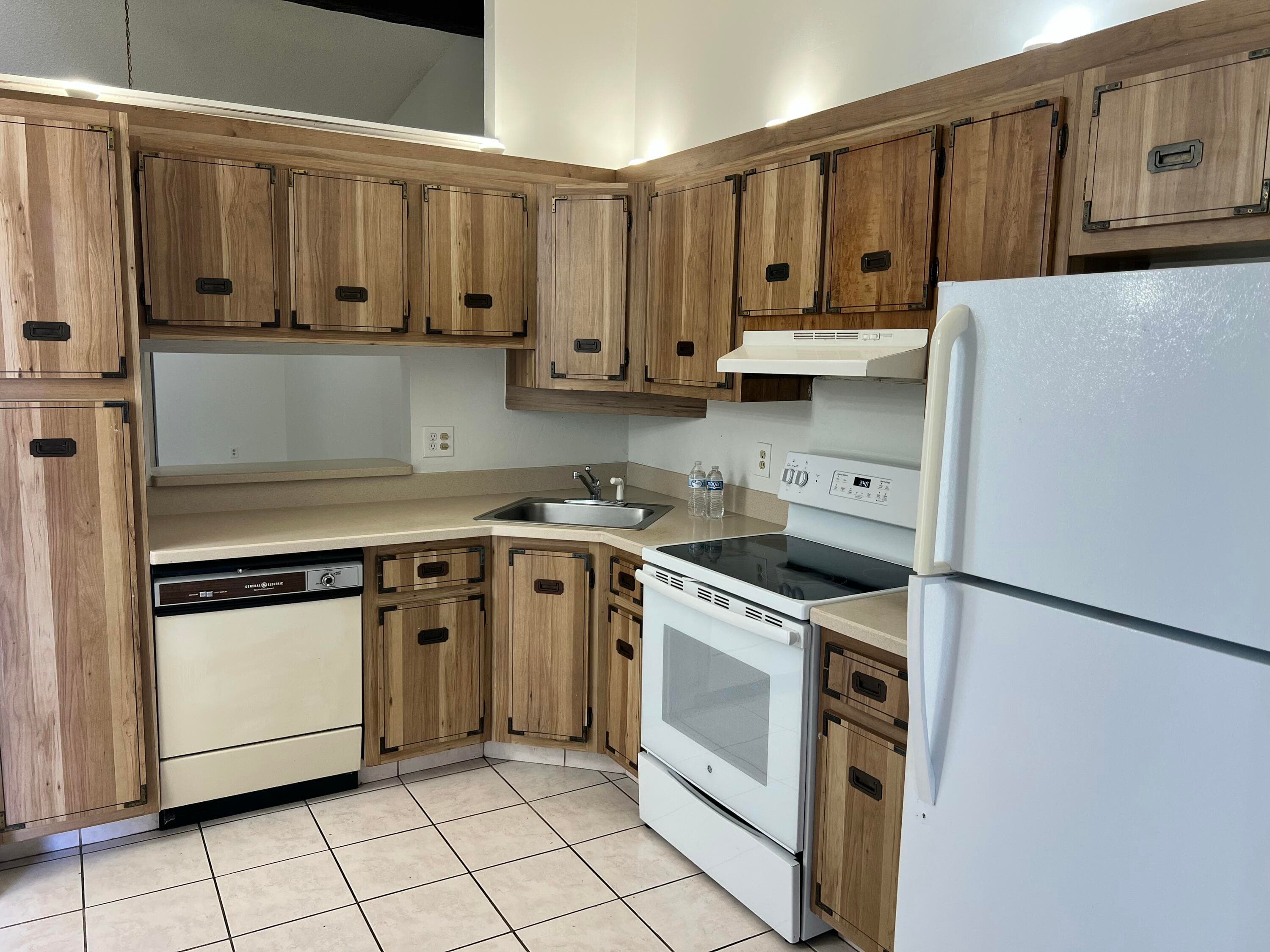 5672 Biscayne Drive S, Greenacres, FL 33463 — photo 16 of 21