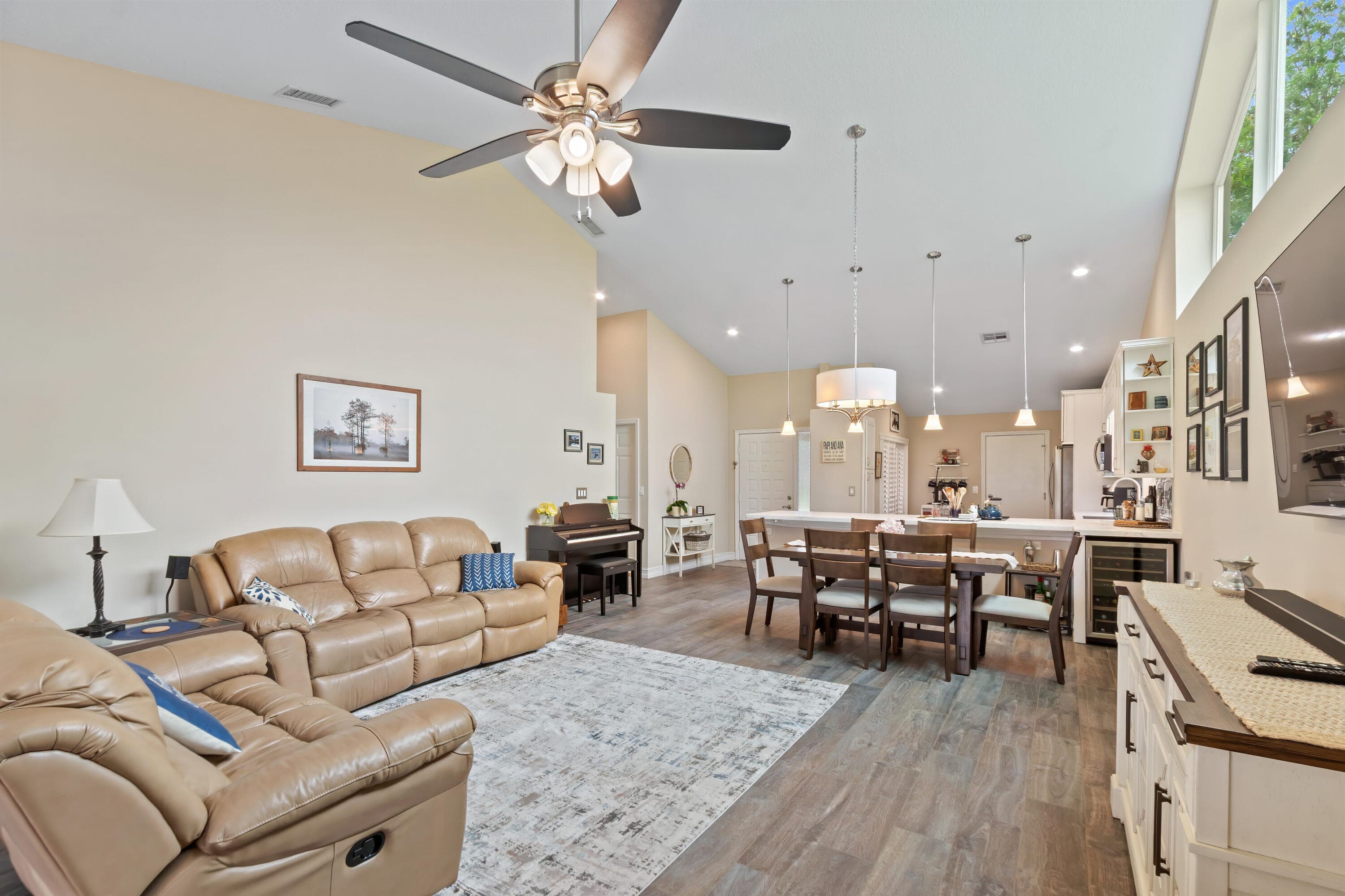 1401 Mahogany Place, Palm Beach Gardens, FL 33418 — photo 3 of 42