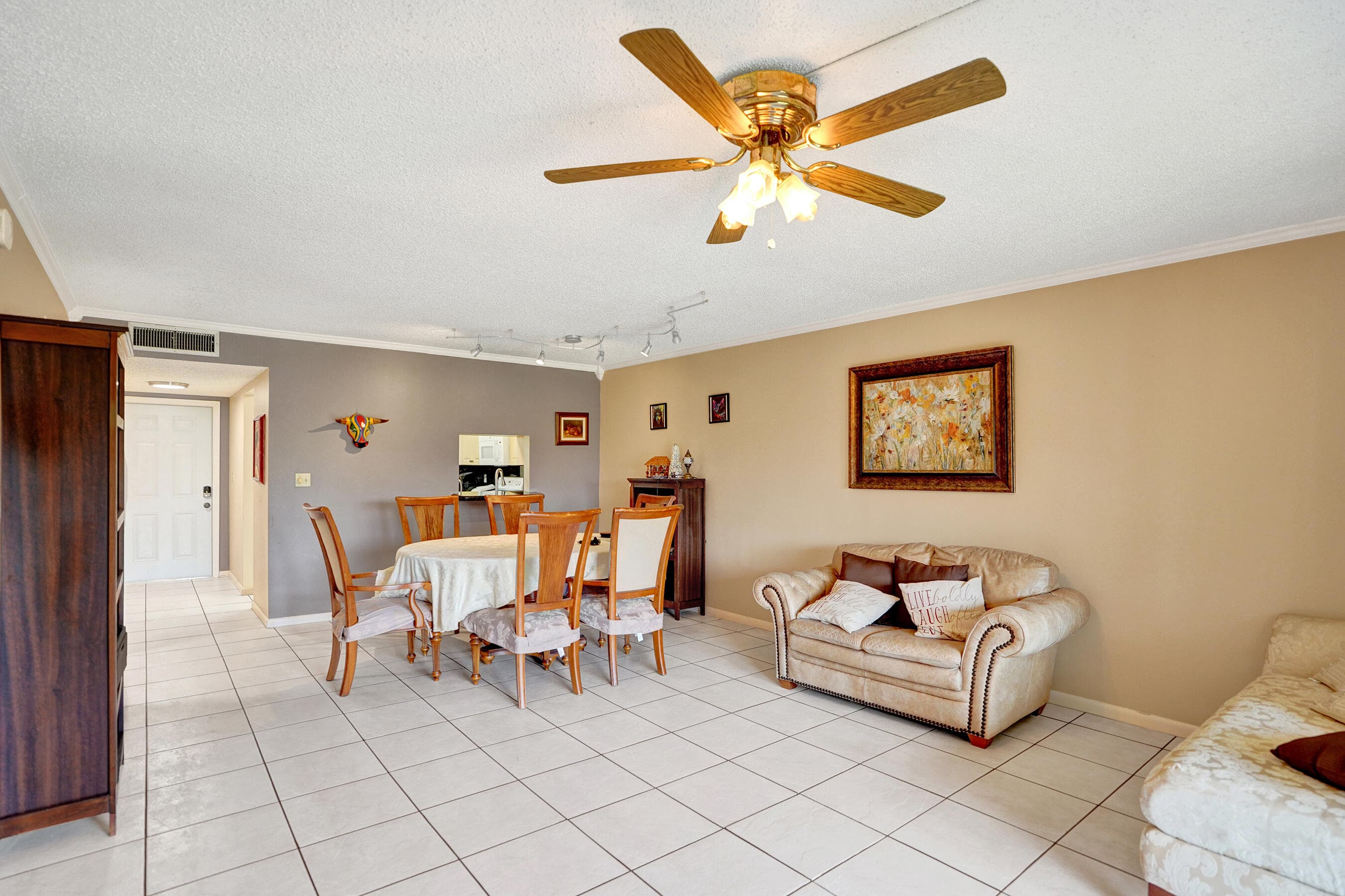 8801 NW 38th Drive 204b, Coral Springs, FL 33065 — photo 2 of 17