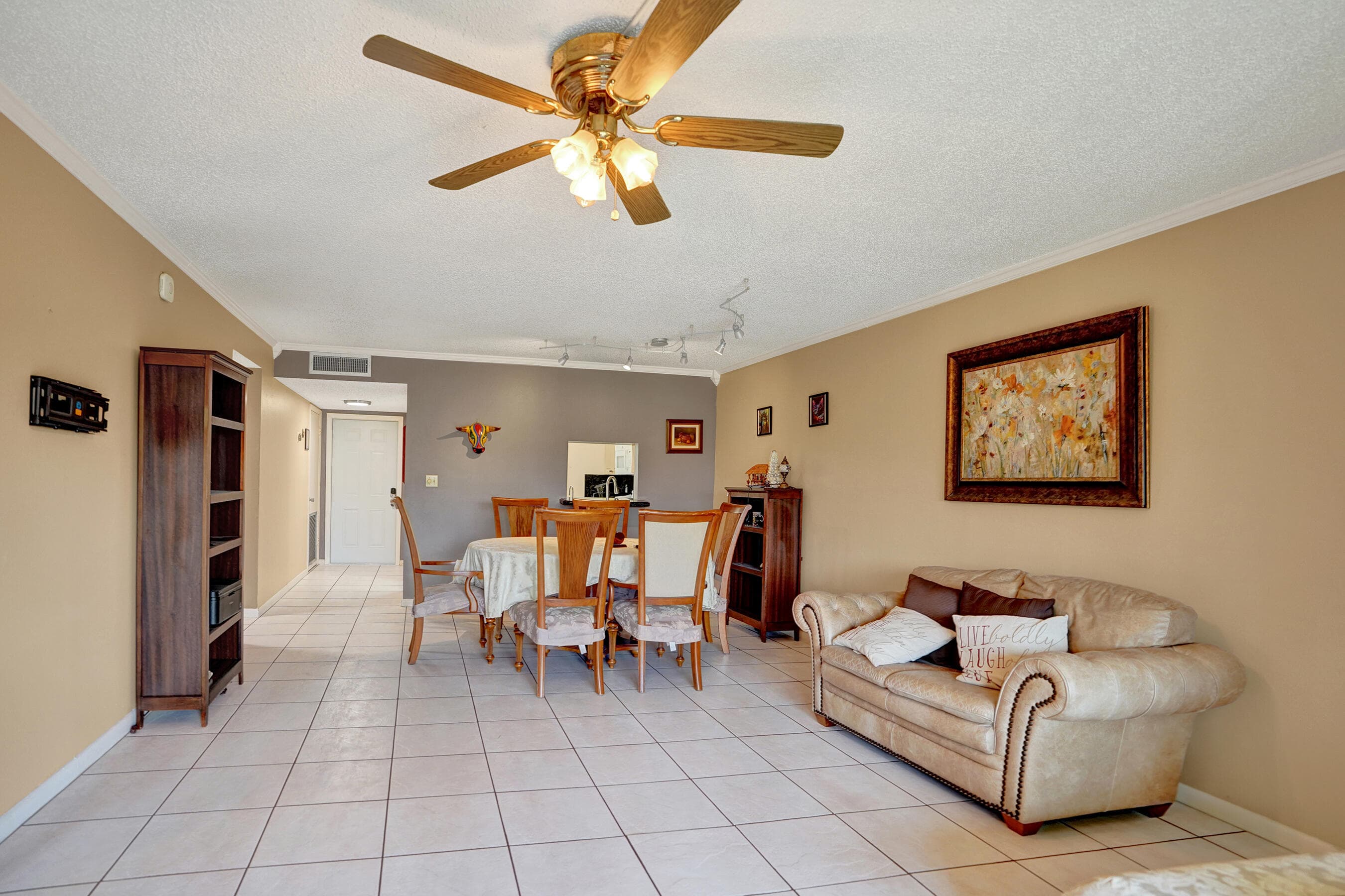 8801 NW 38th Drive 204b, Coral Springs, FL 33065 — photo 3 of 17