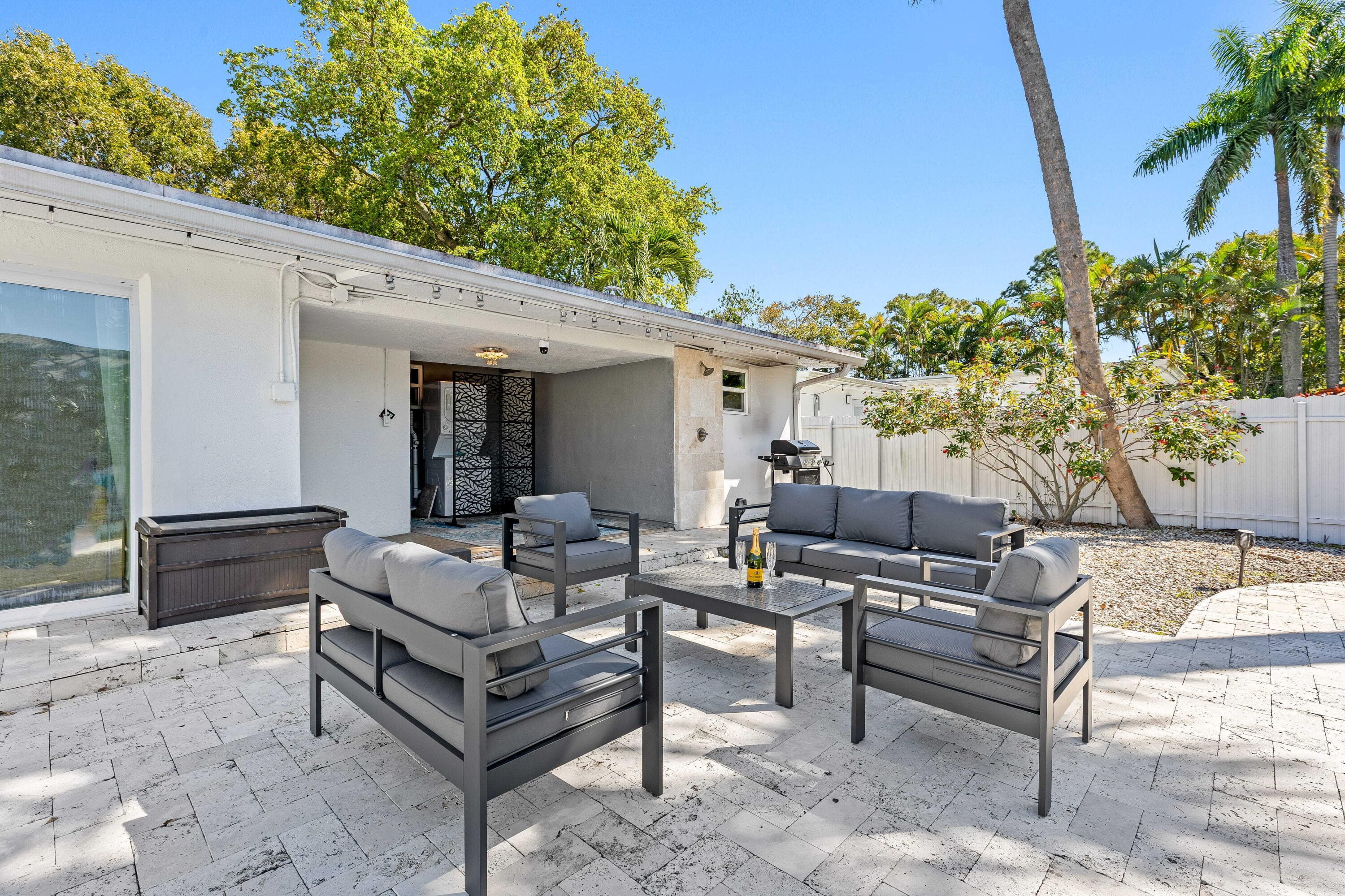 1812 SW 9th Street, Fort Lauderdale, FL 33312 — photo 18 of 27