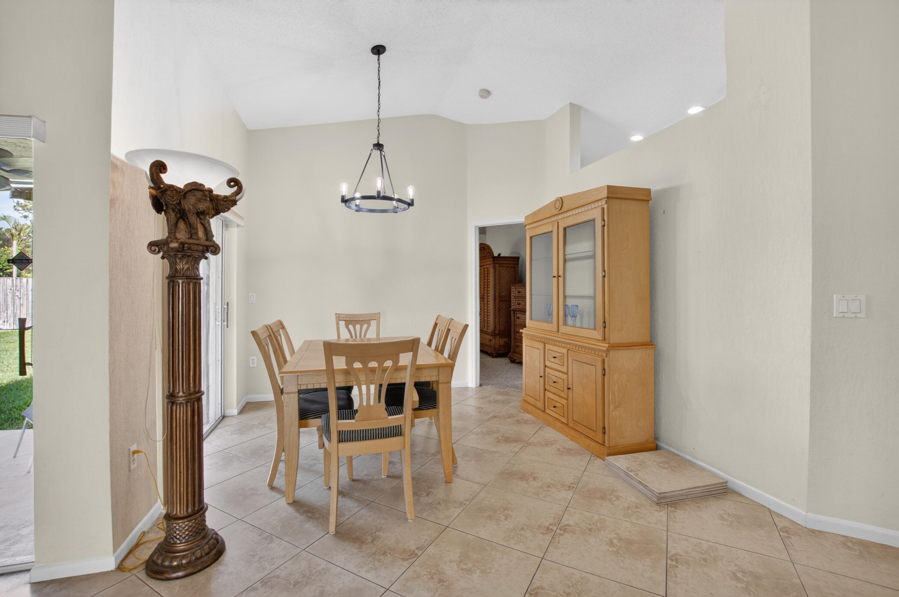 3820 NW 10th Street, Delray Beach, FL 33445 — photo 4 of 21