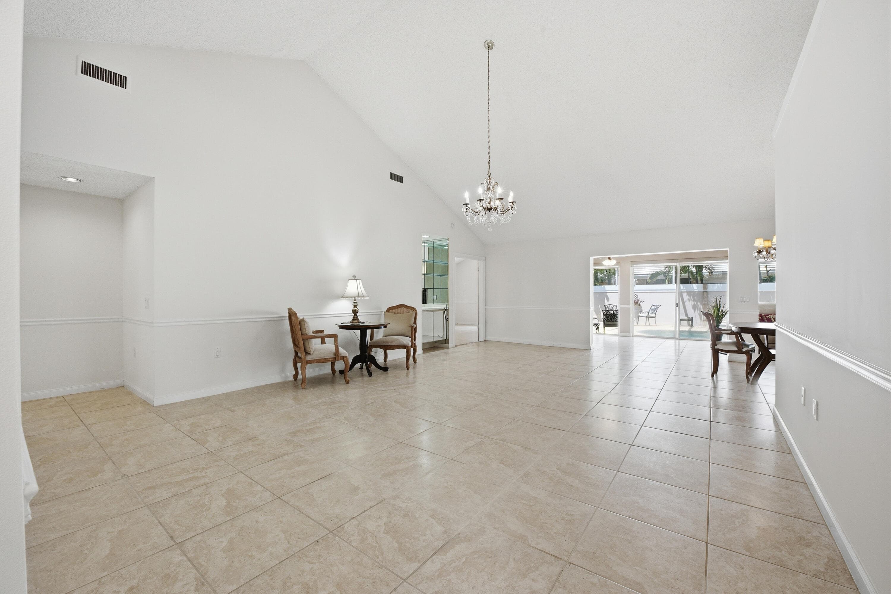 2319 Saratoga Bay Drive, West Palm Beach, FL 33409 — photo 3 of 32