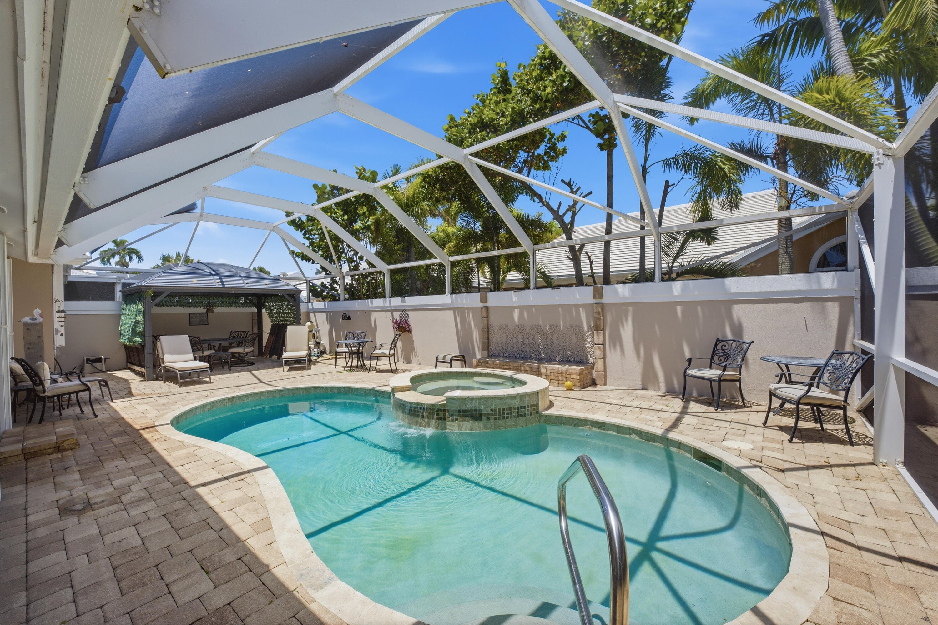 2319 Saratoga Bay Drive, West Palm Beach, FL 33409 — photo 28 of 32