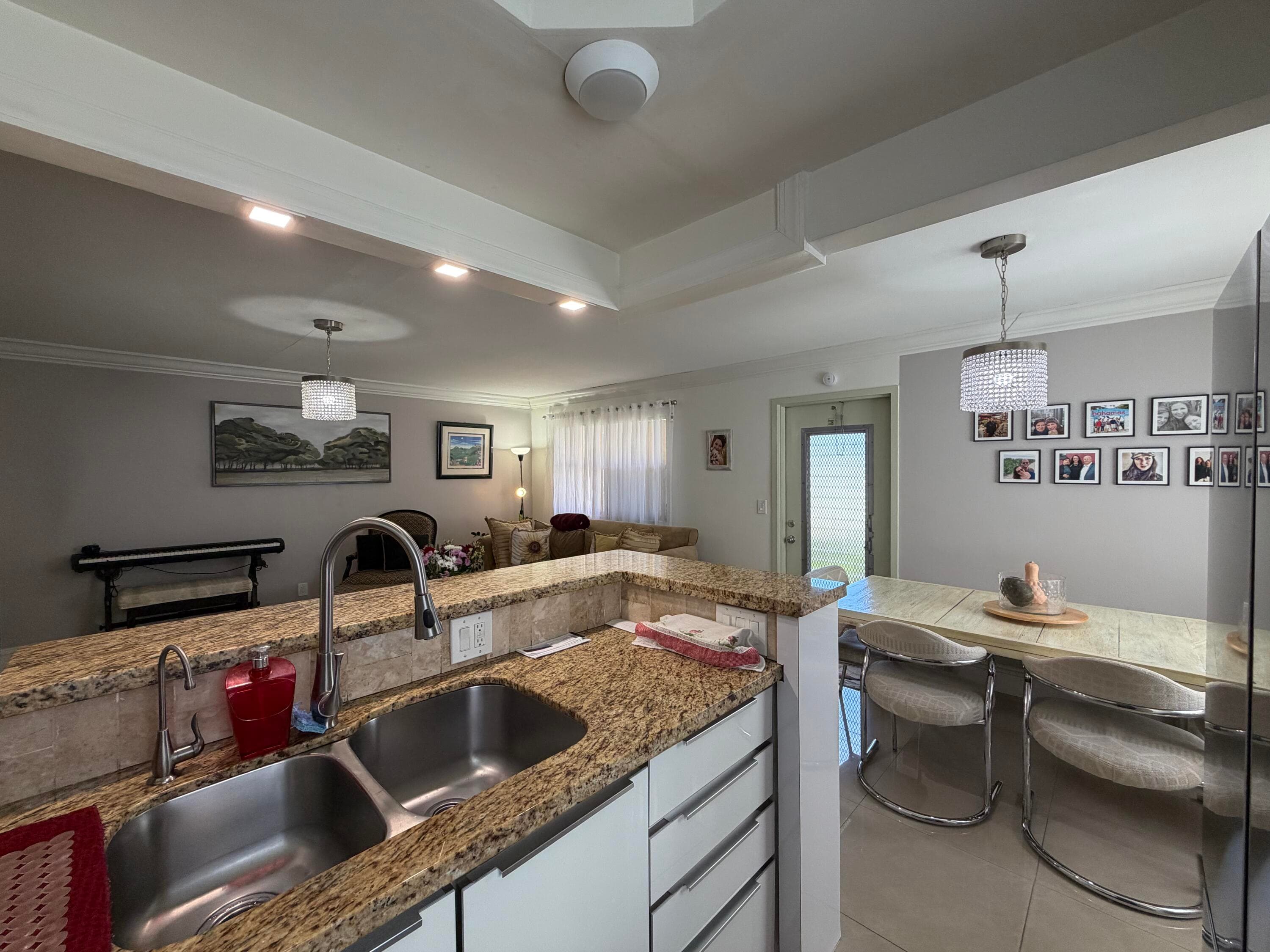 292 Brittany Avenue 292, Delray Beach, FL 33446 — photo 6 of 24