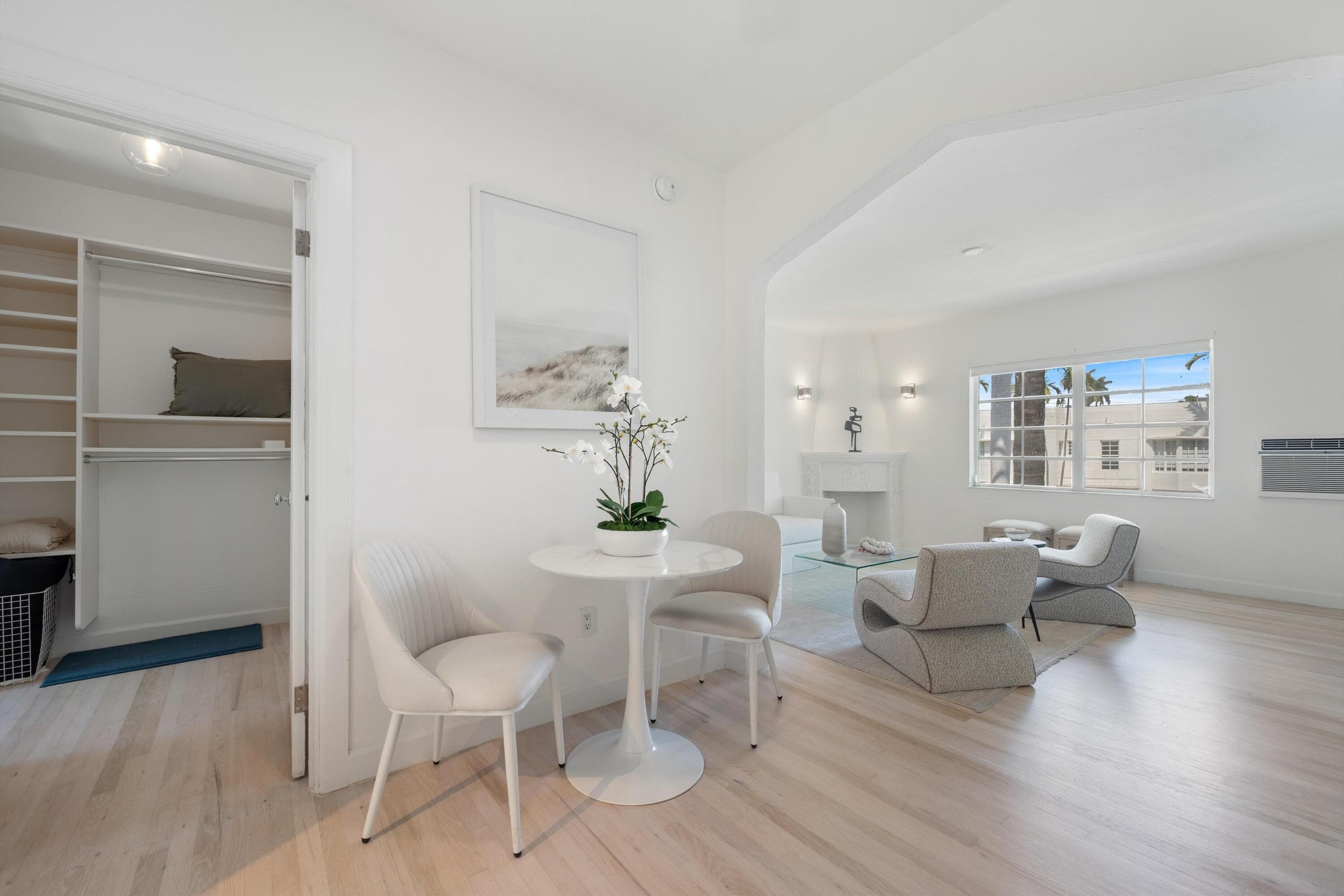 750 Española Way 8, Miami Beach, FL 33139 — photo 8 of 16