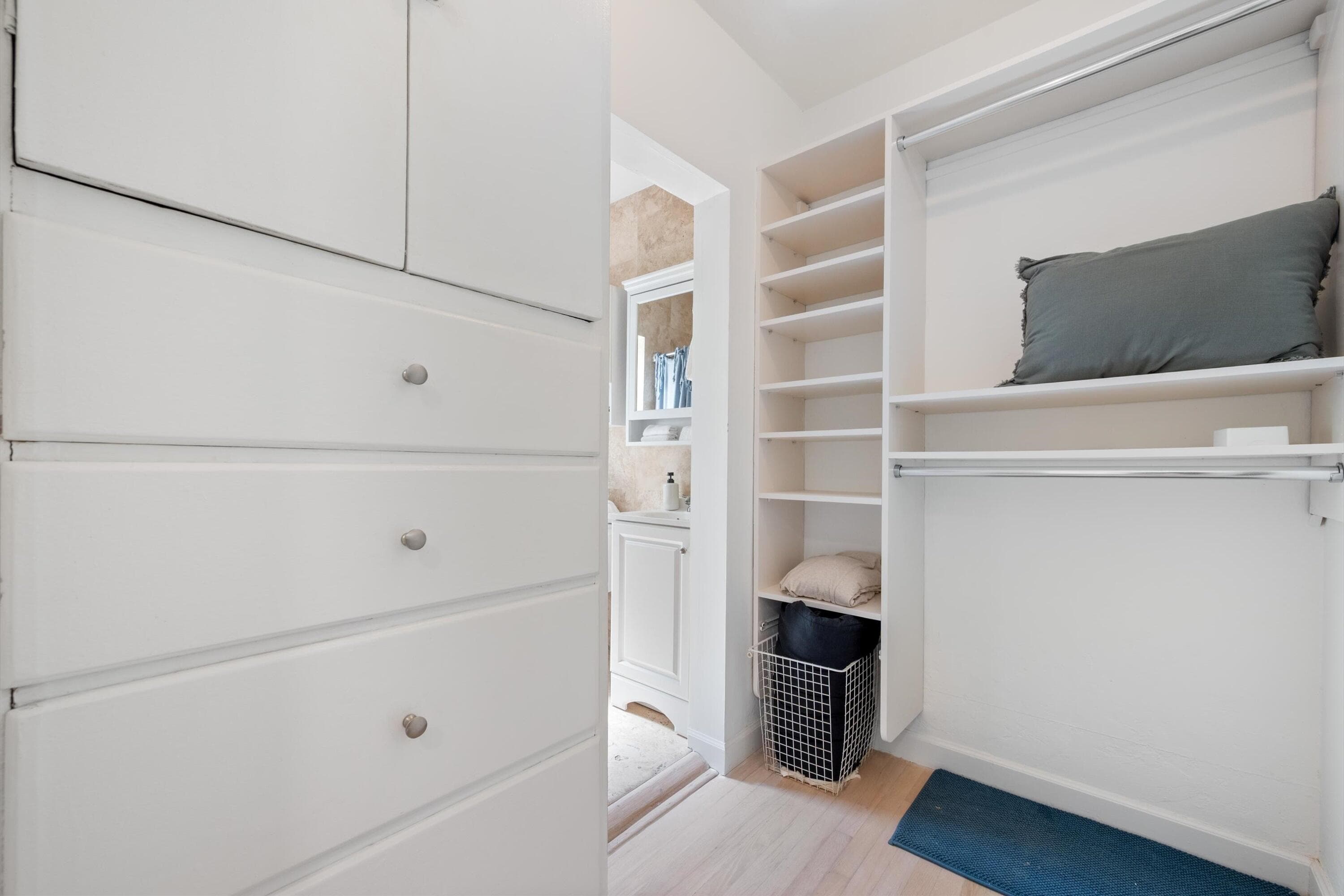 750 Española Way 8, Miami Beach, FL 33139 — photo 10 of 16