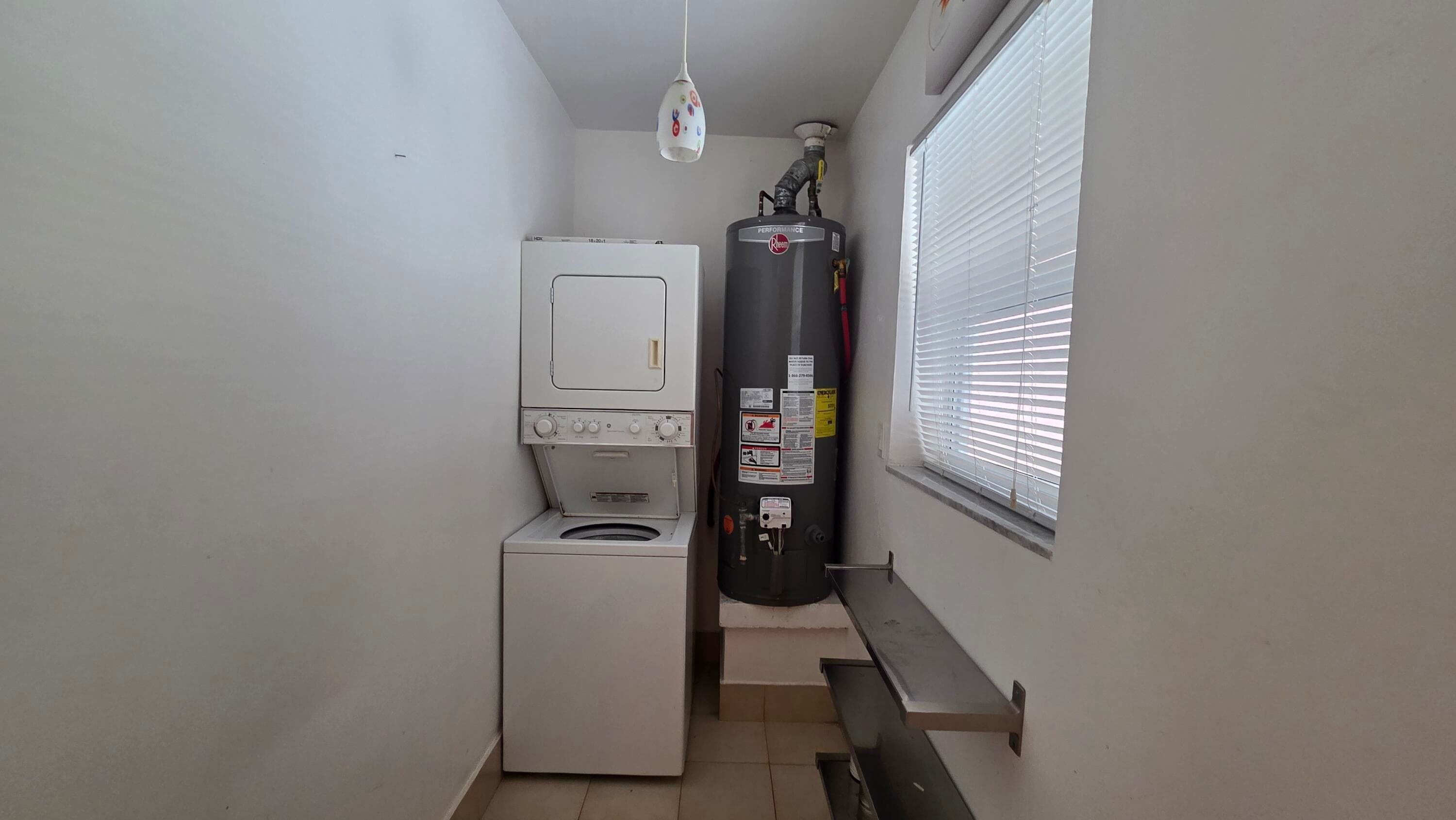 2000 N 31st Avenue, Hollywood, FL 33021 — photo 7 of 14