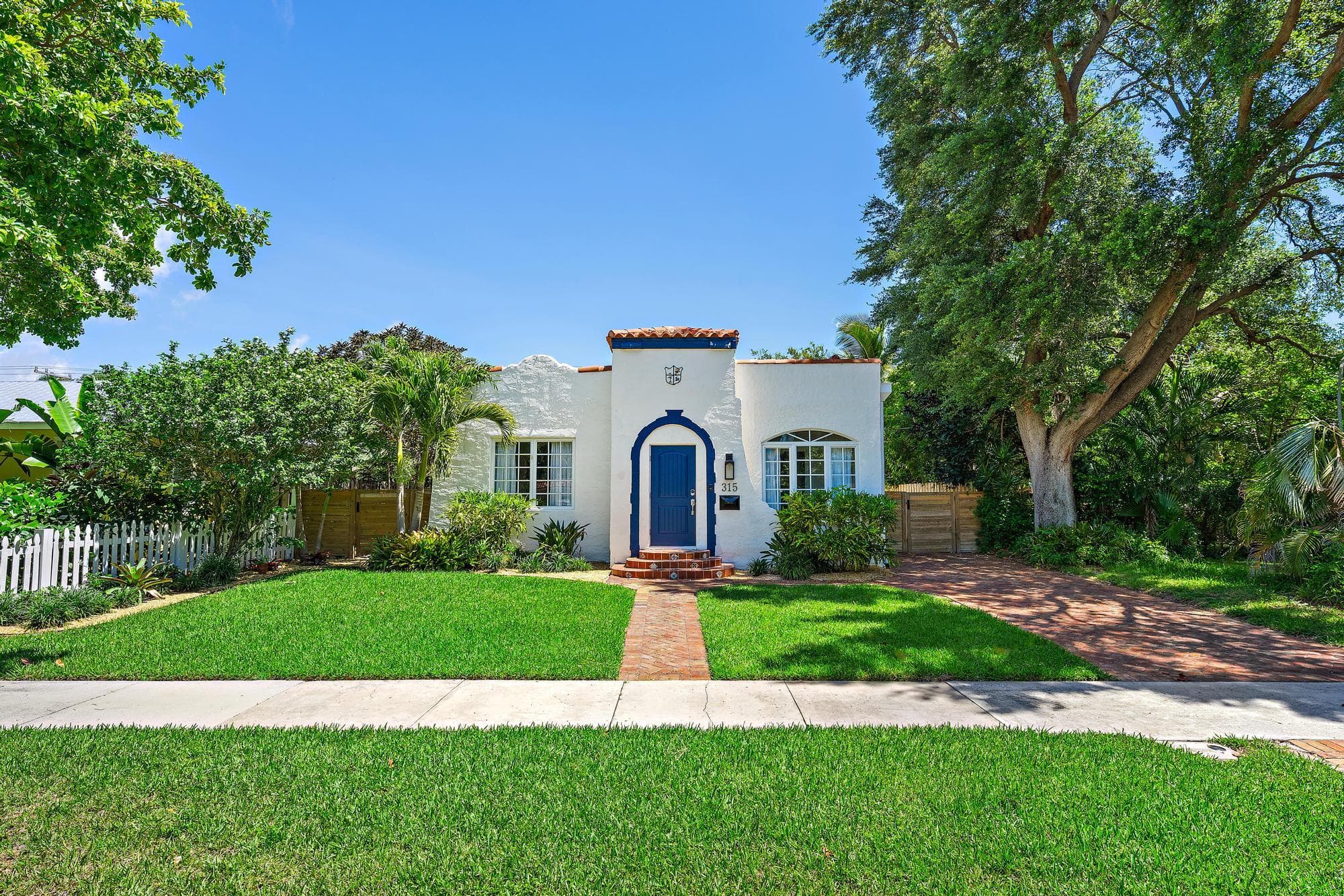 315 Hawthorne Drive, Lake Park, FL 33403 — photo