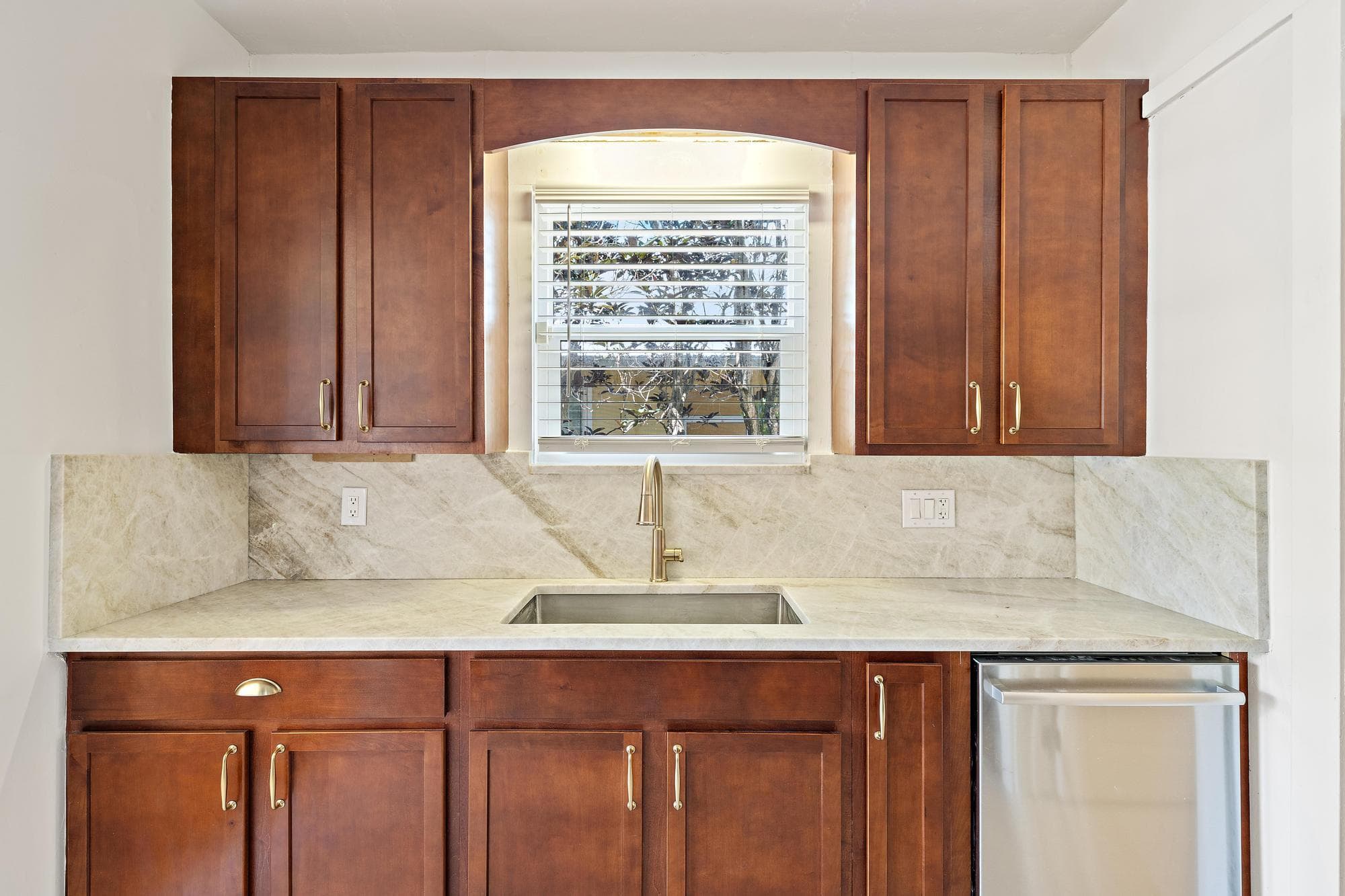 315 Hawthorne Drive, Lake Park, FL 33403 — photo 12 of 38