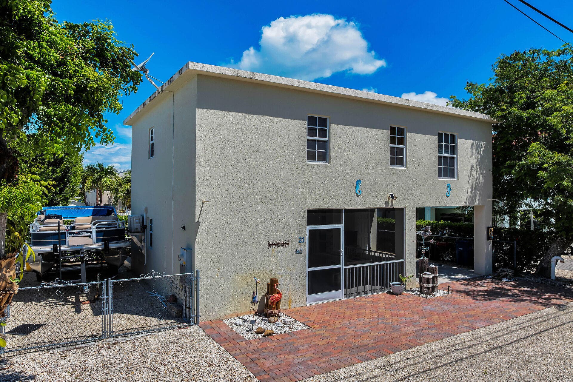 21 Poinciana Drive, Key Largo, FL 33037 — photo 1 of 28