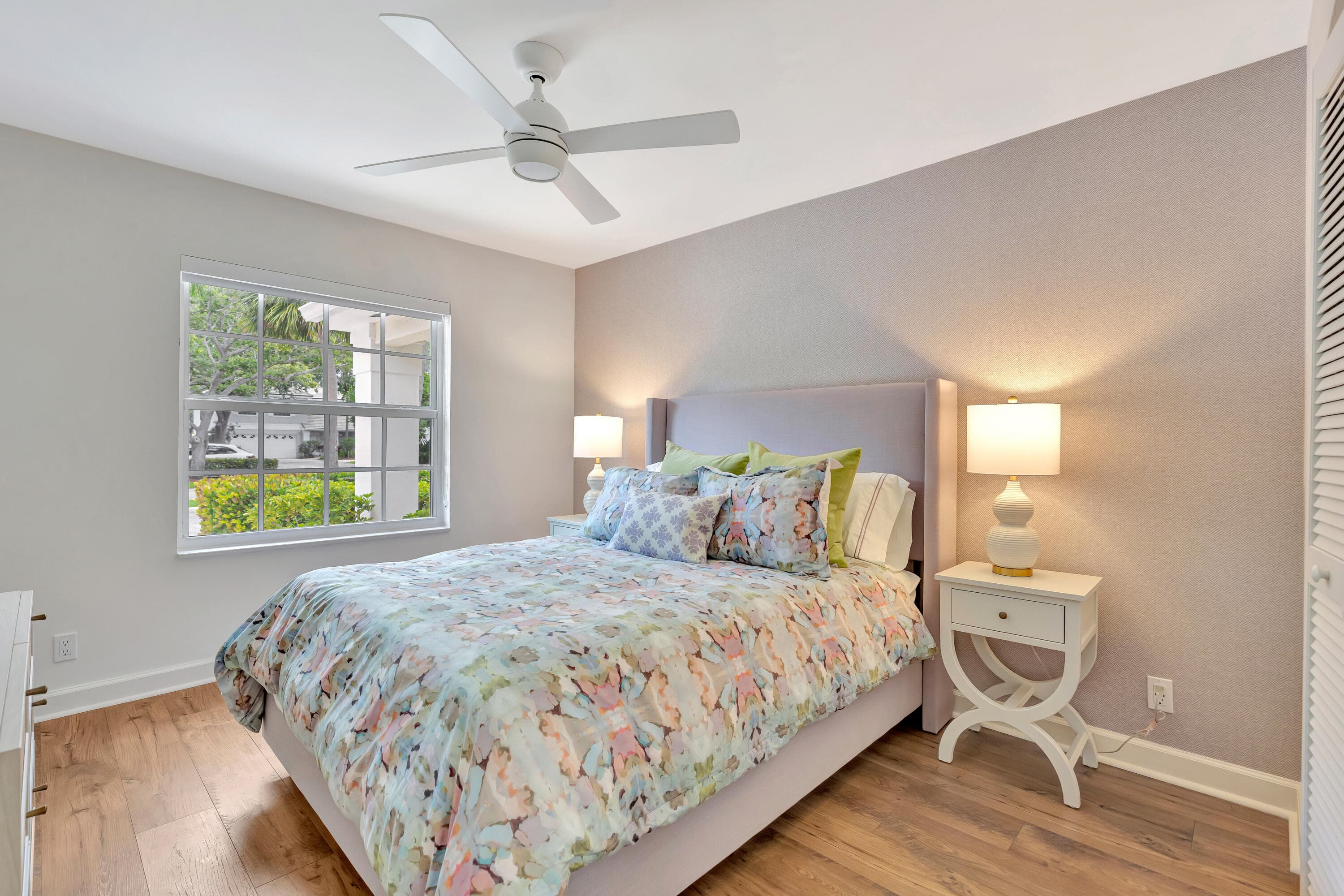 28 Admirals Court, Palm Beach Gardens, FL 33418 — photo 19 of 53