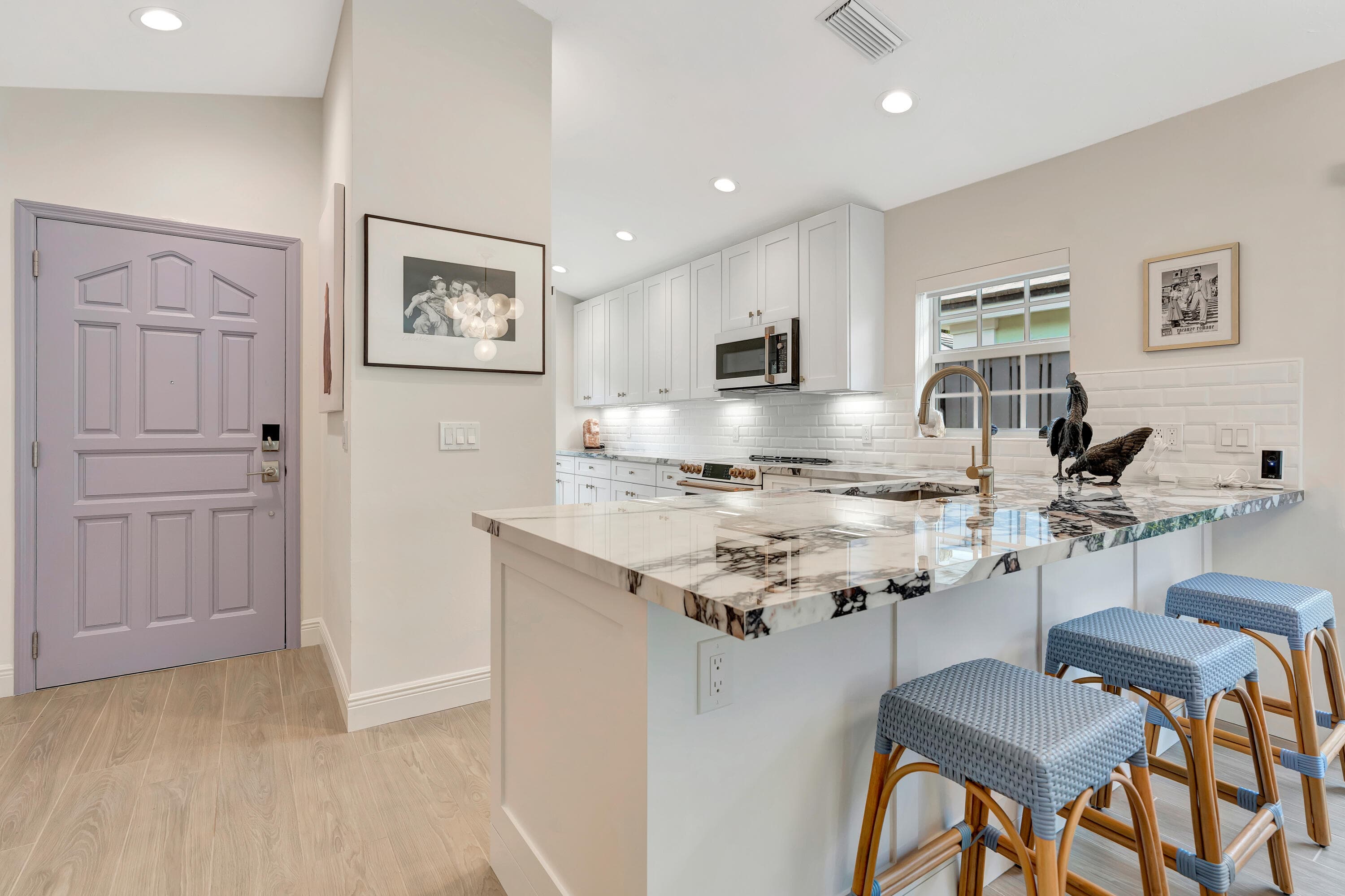 28 Admirals Court, Palm Beach Gardens, FL 33418 — photo 4 of 53