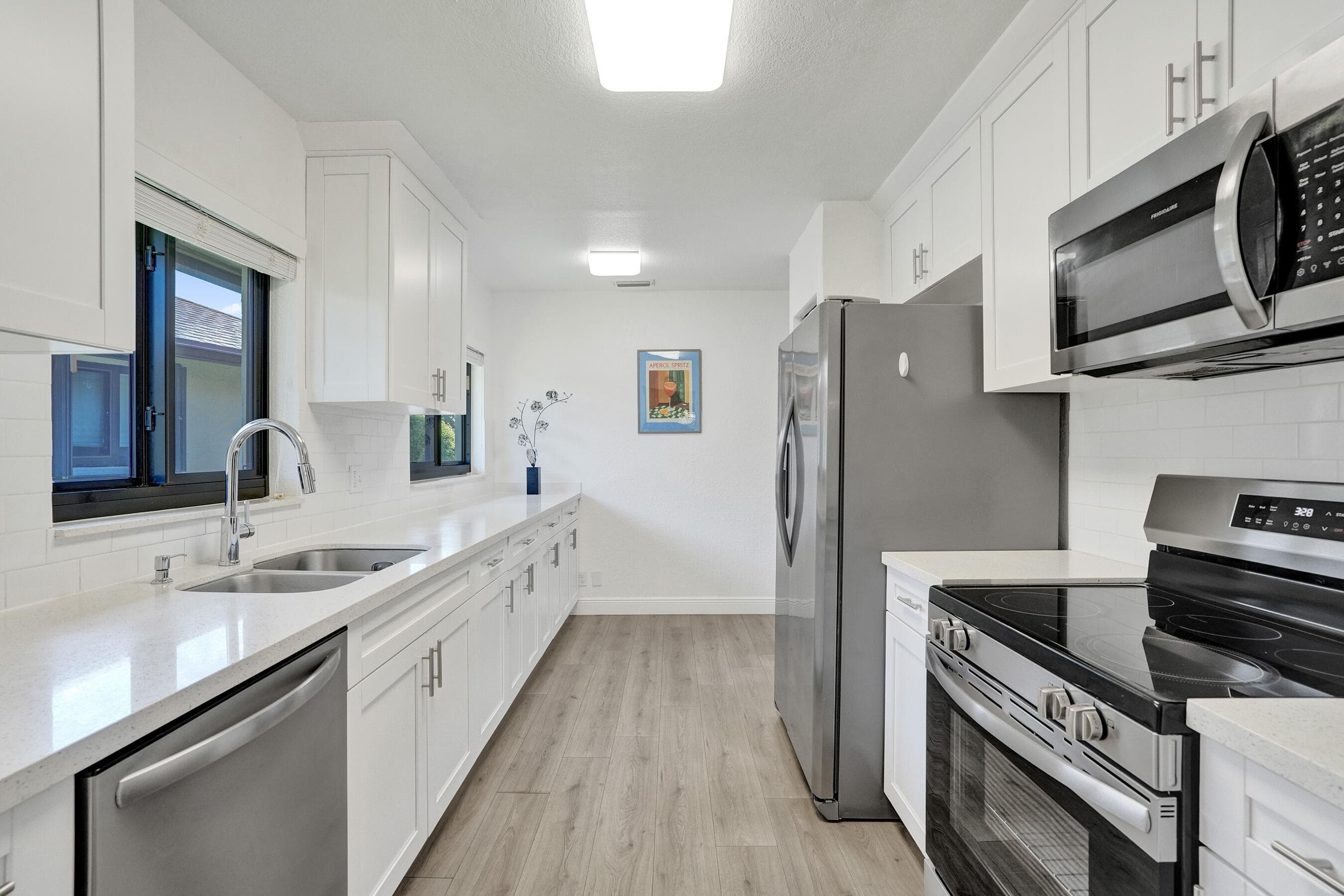 2042 SW 17th Circle, Deerfield Beach, FL 33442 — photo 16 of 95