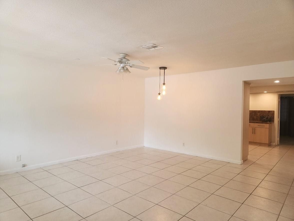2940 NE 19th Terrace South Side, Lighthouse Point, FL 33064 — photo 9 of 12