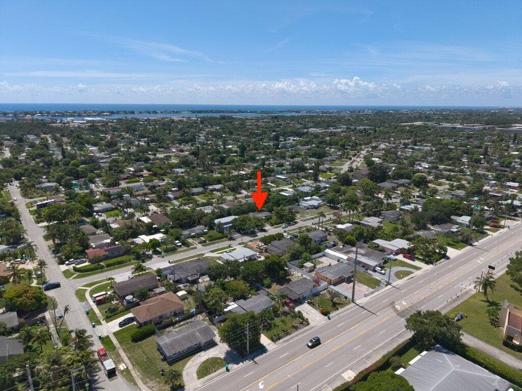 3230 Orange Street, Boynton Beach, FL 33435 — photo 6 of 40
