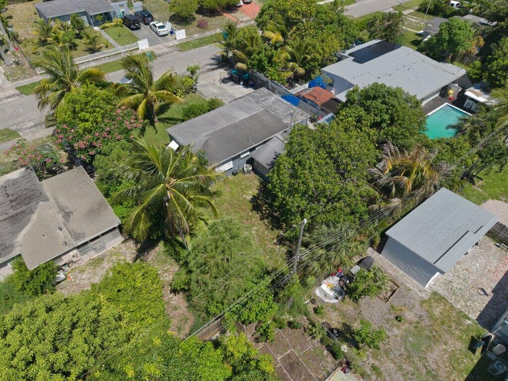 3230 Orange Street, Boynton Beach, FL 33435 — photo 10 of 40