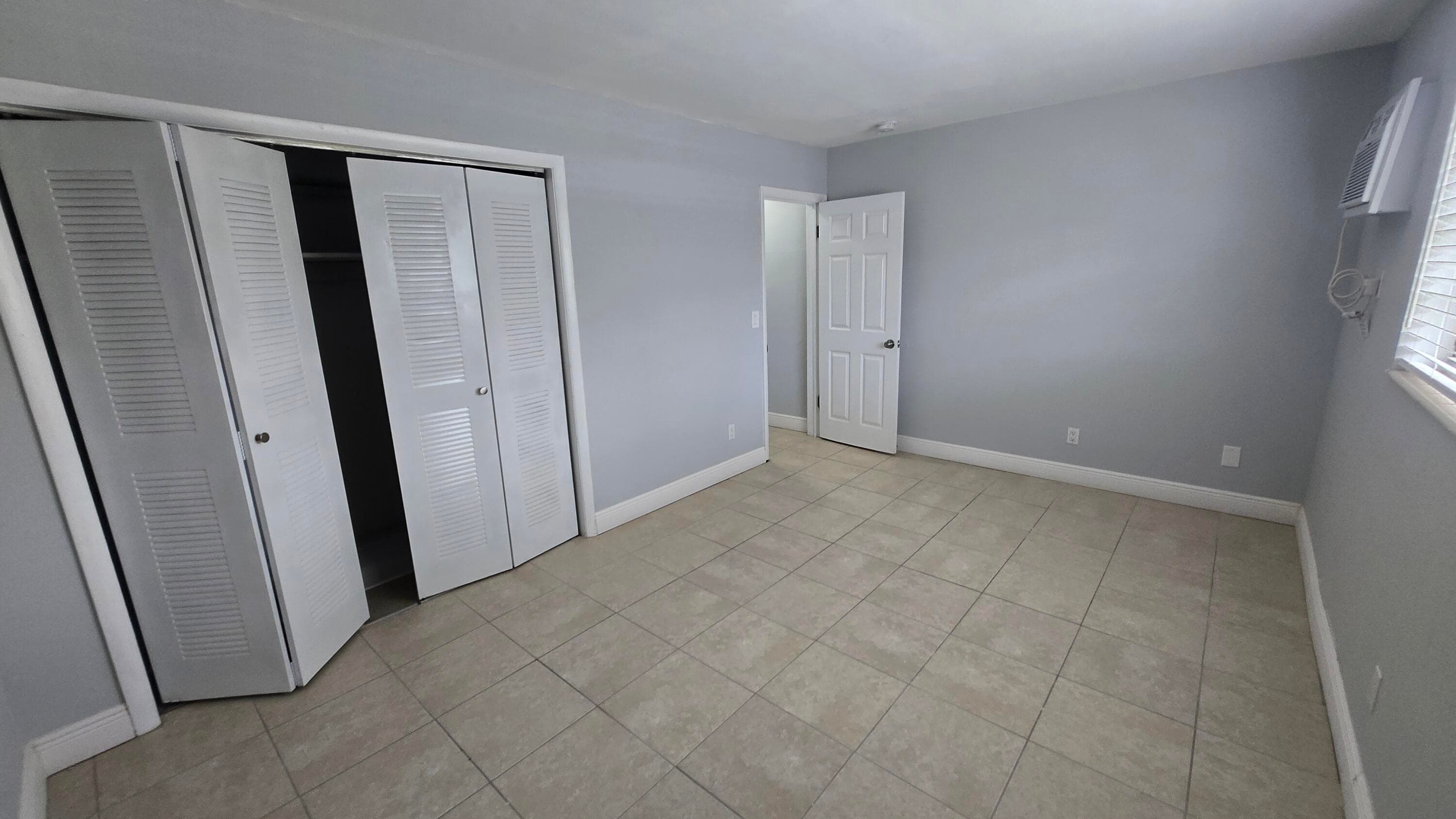 16951 NE 18th Avenue 14, Miami, FL 33162 — photo 10 of 12