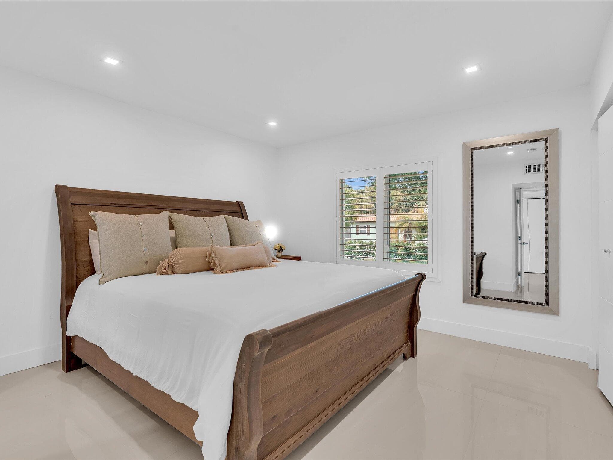 1903 Bay Drive, Pompano Beach, FL 33062 — photo 39 of 120