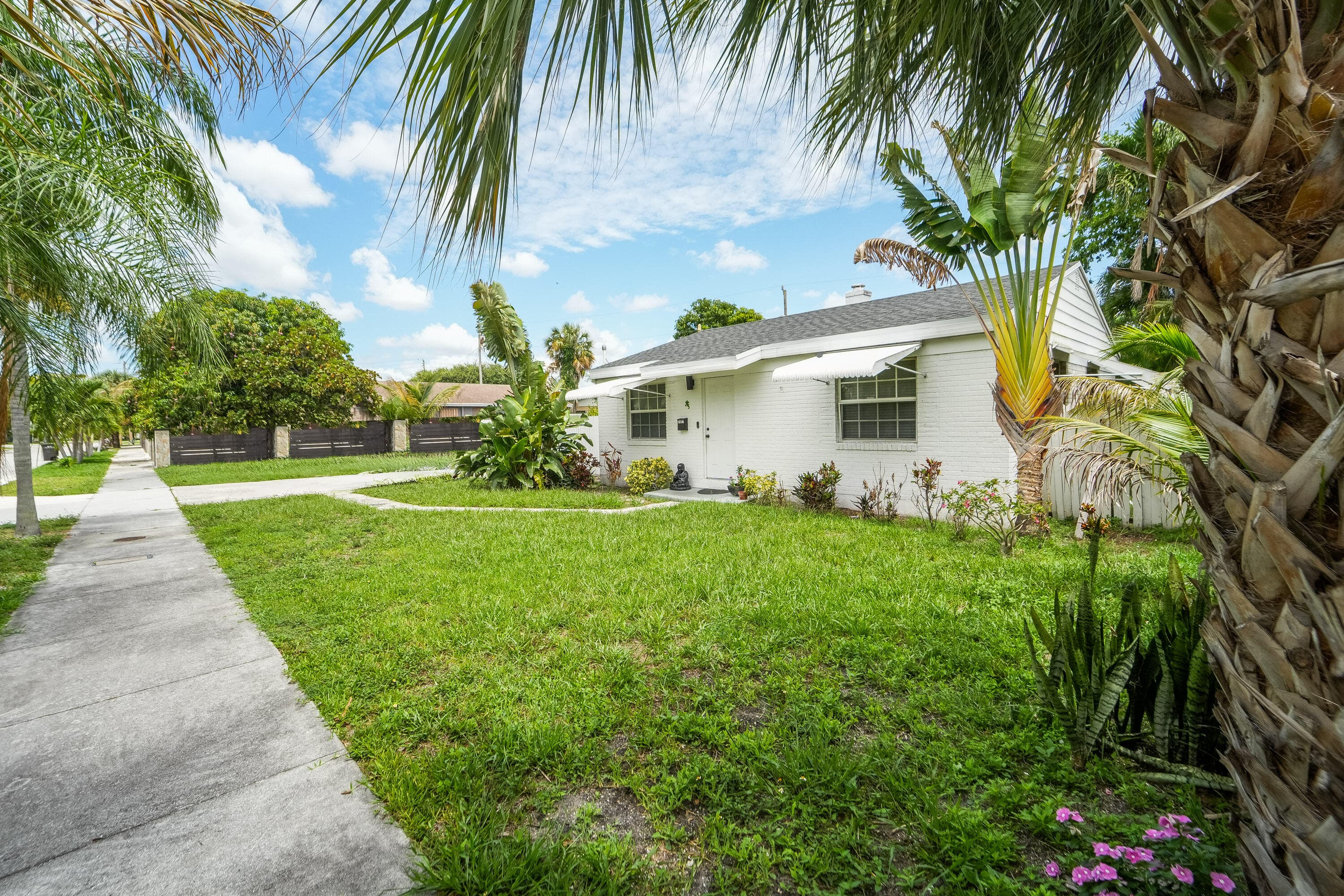 1007 Charles Street, West Palm Beach, FL 33401 — photo 15 of 37