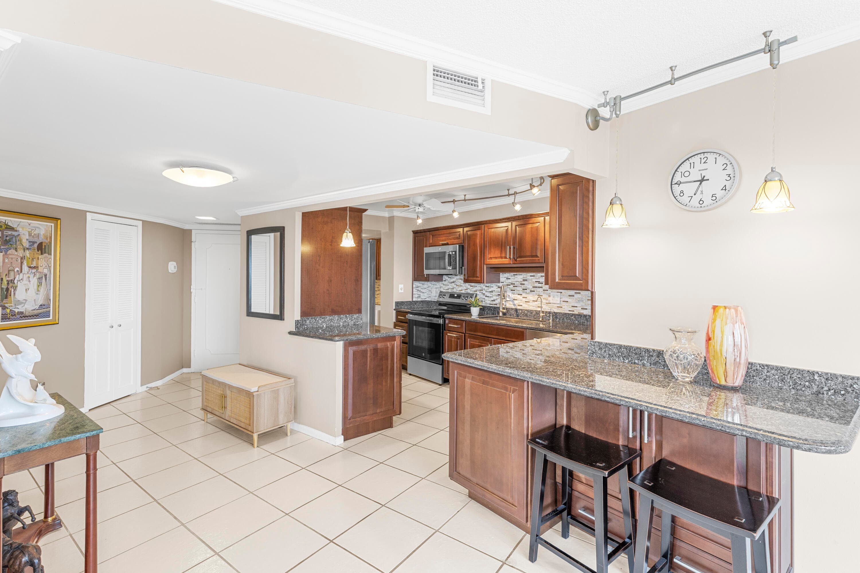3000 Holiday Drive 1505, Fort Lauderdale, FL 33316 — photo 11 of 62