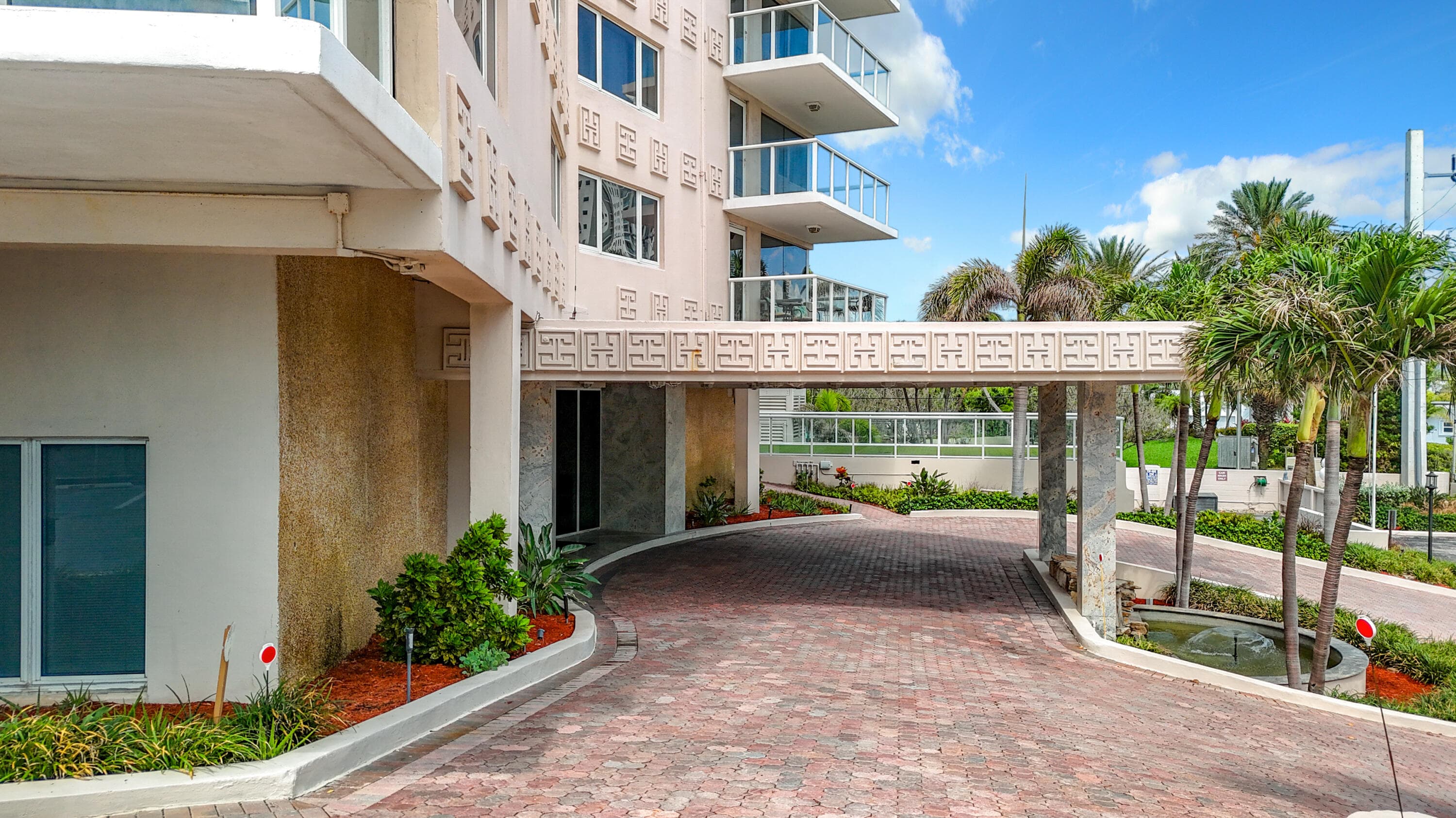 3000 Holiday Drive 1505, Fort Lauderdale, FL 33316 — photo 5 of 62