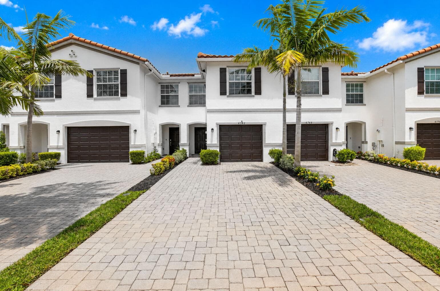 6762 Broadwater Lane, Lake Worth, FL 33467 — photo 1 of 58