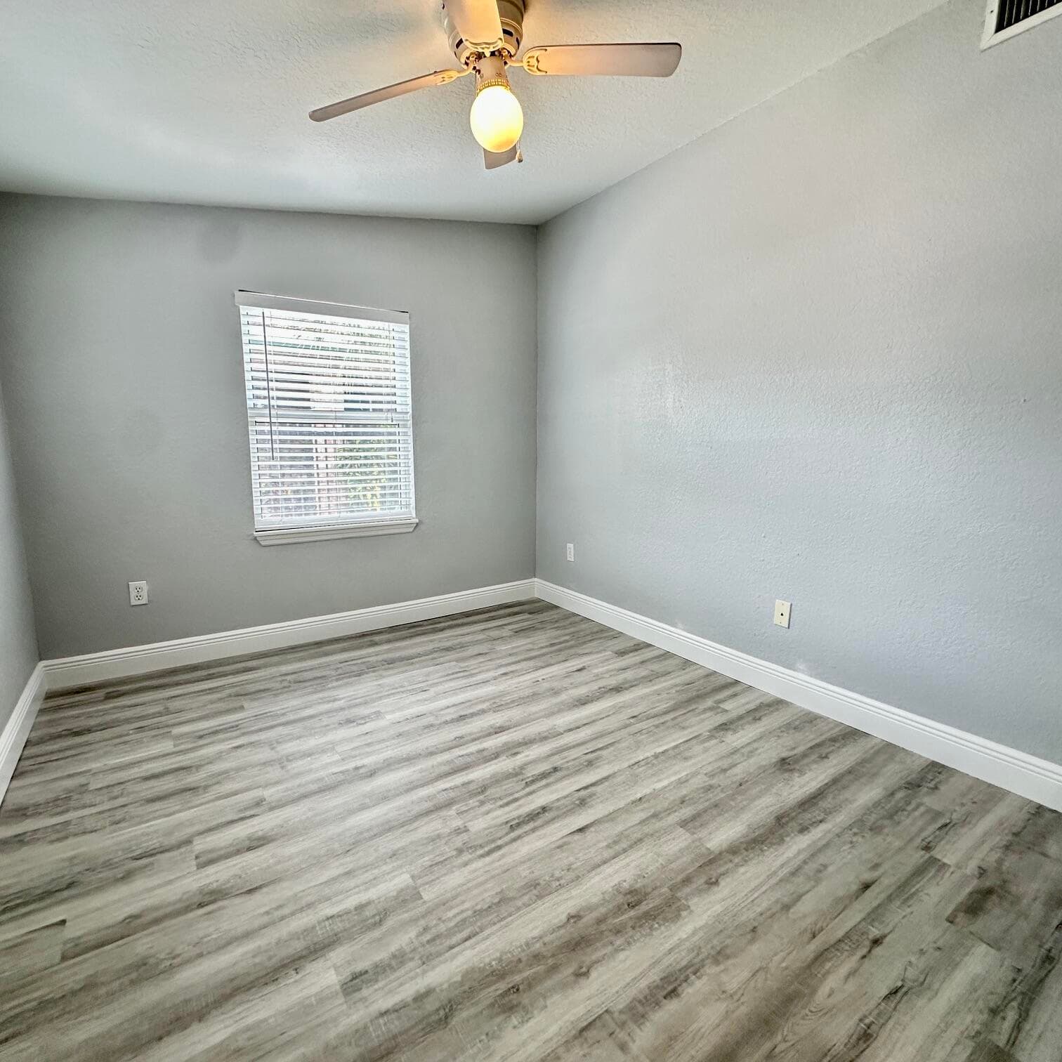 1329 NW 3rd Avenue, Fort Lauderdale, FL 33311 — photo 21 of 24