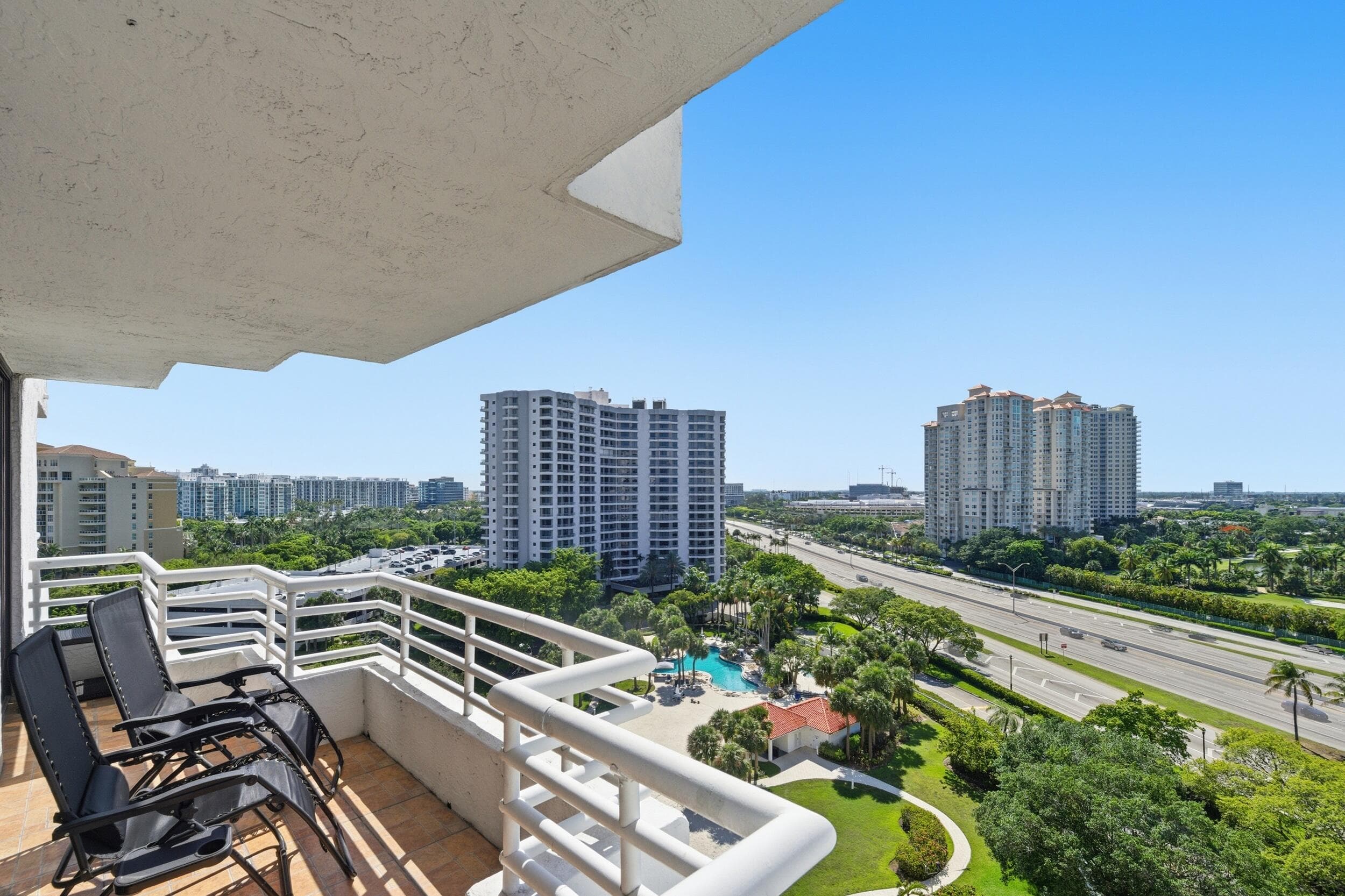 3300 192nd Street NE 1201, Aventura, FL 33180 — photo 30 of 33