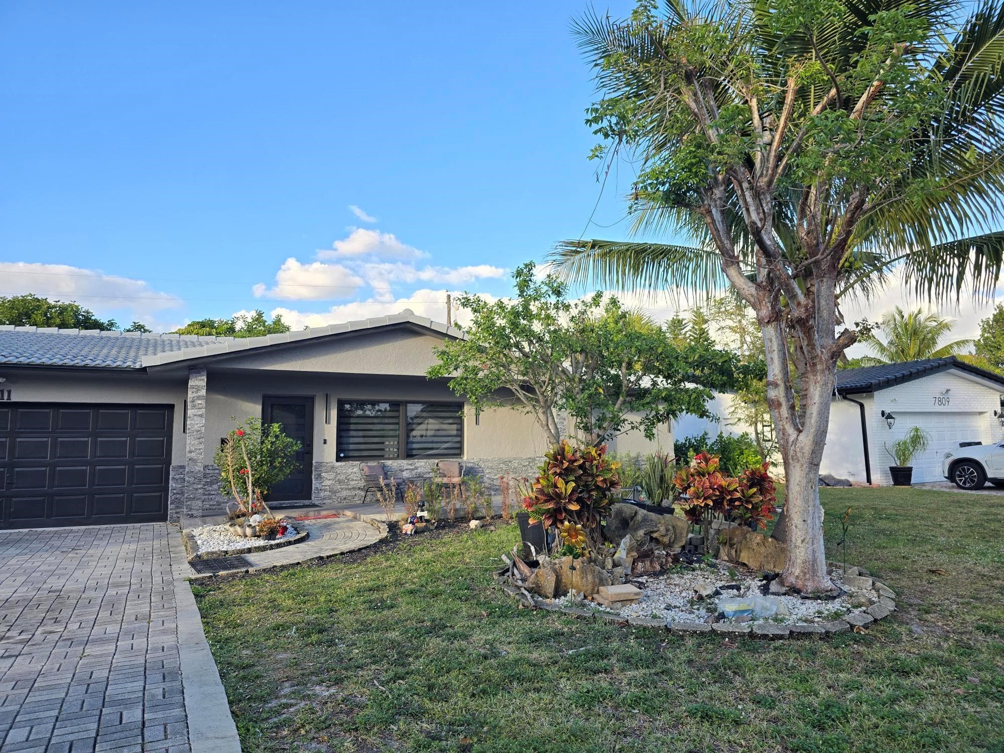 7811 NW 40th Court, Coral Springs, FL 33065 — photo 2 of 36