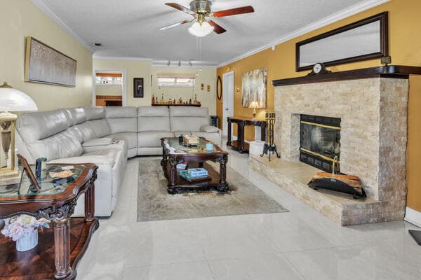 6431 Olde Moat Way, Davie, FL 33331 — photo 22 of 59