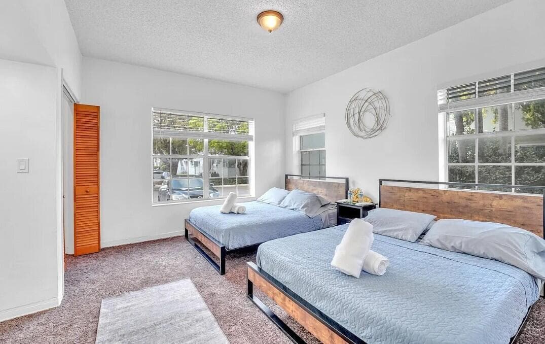 1085 98th Street 1, Bay Harbor Islands, FL 33154 — photo 7 of 9