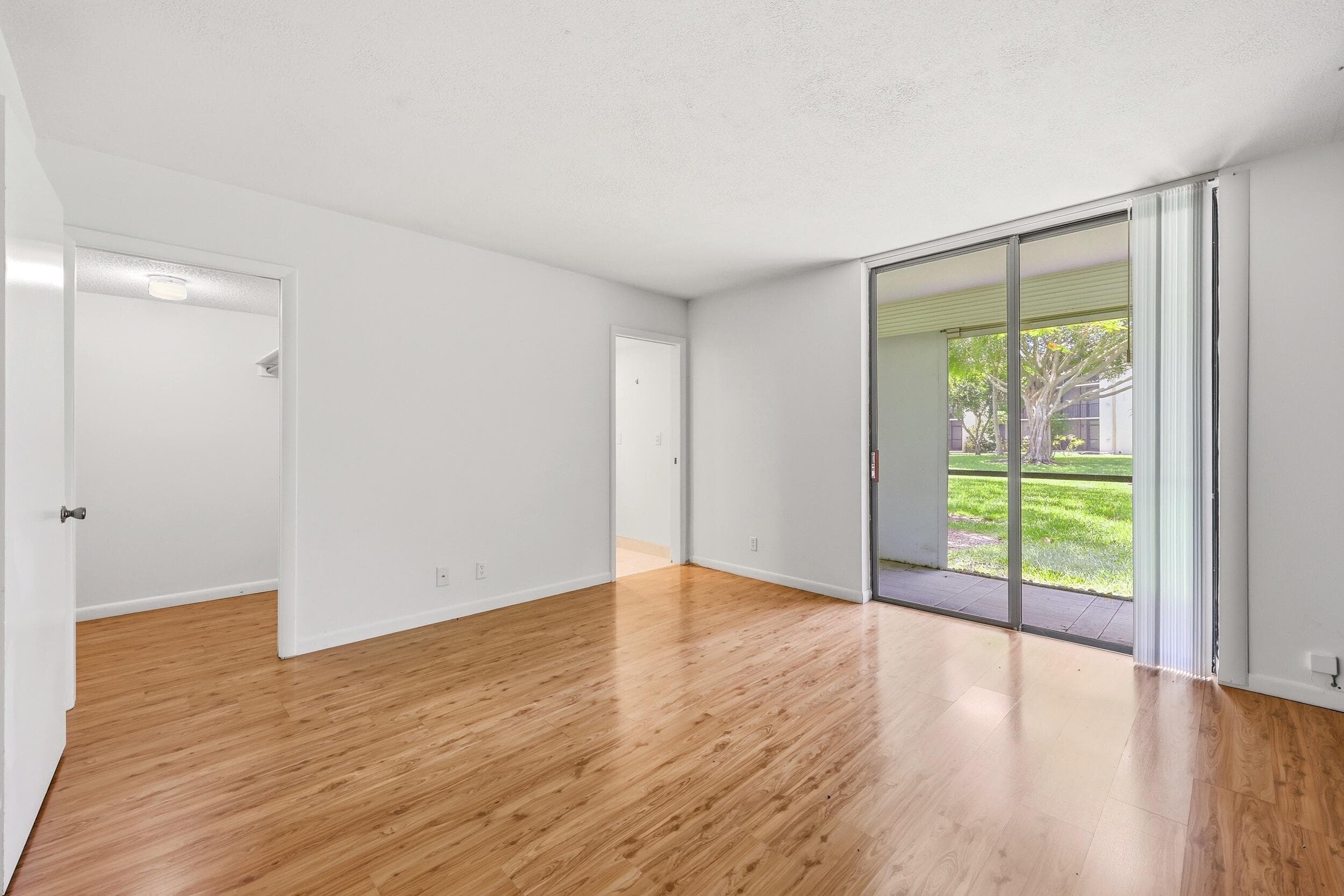 5160 Las Verdes Circle Unit 101, Delray Beach, FL 33484 — photo 15 of 42