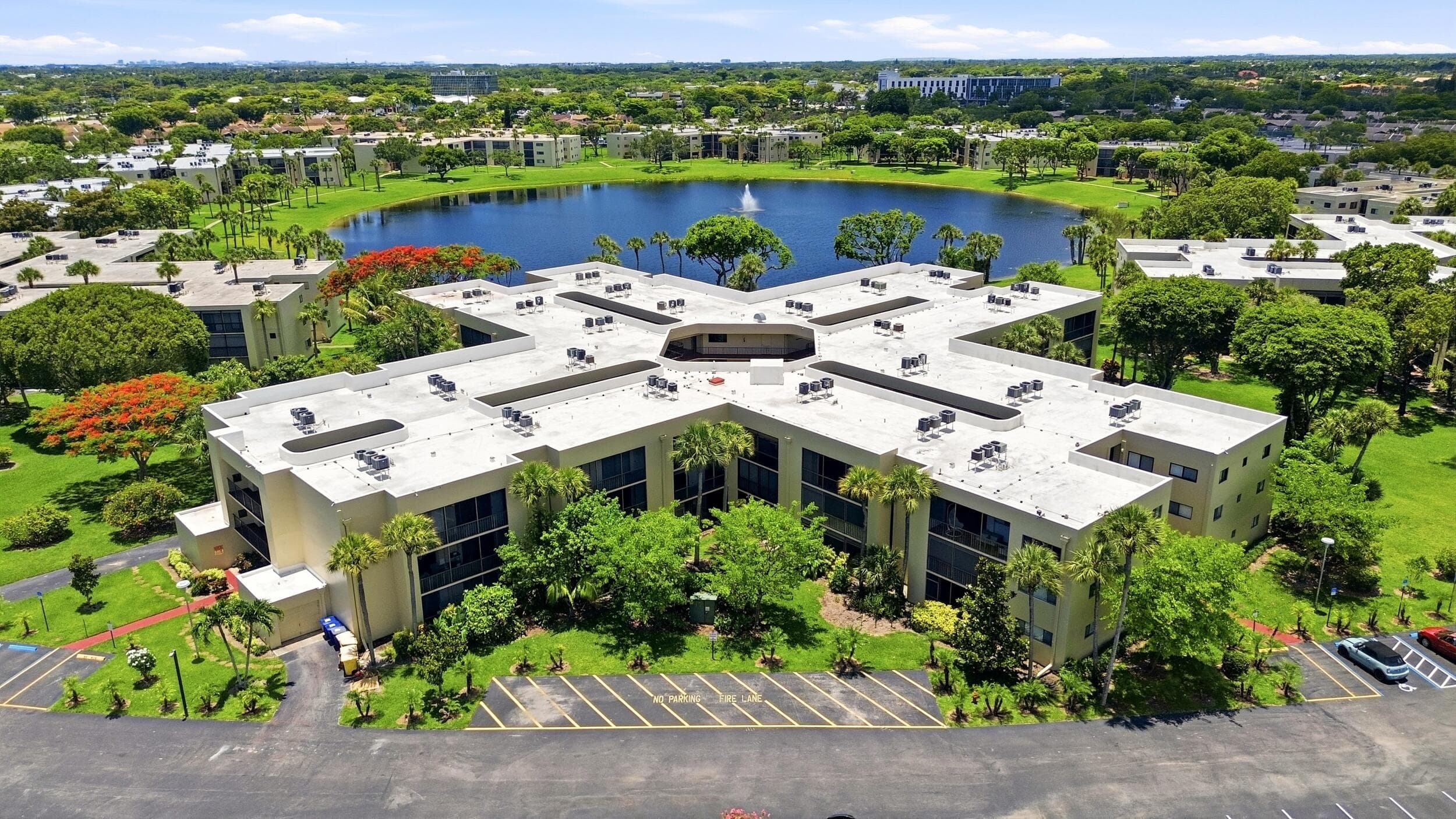 5160 Las Verdes Circle Unit 101, Delray Beach, FL 33484 — photo 39 of 42