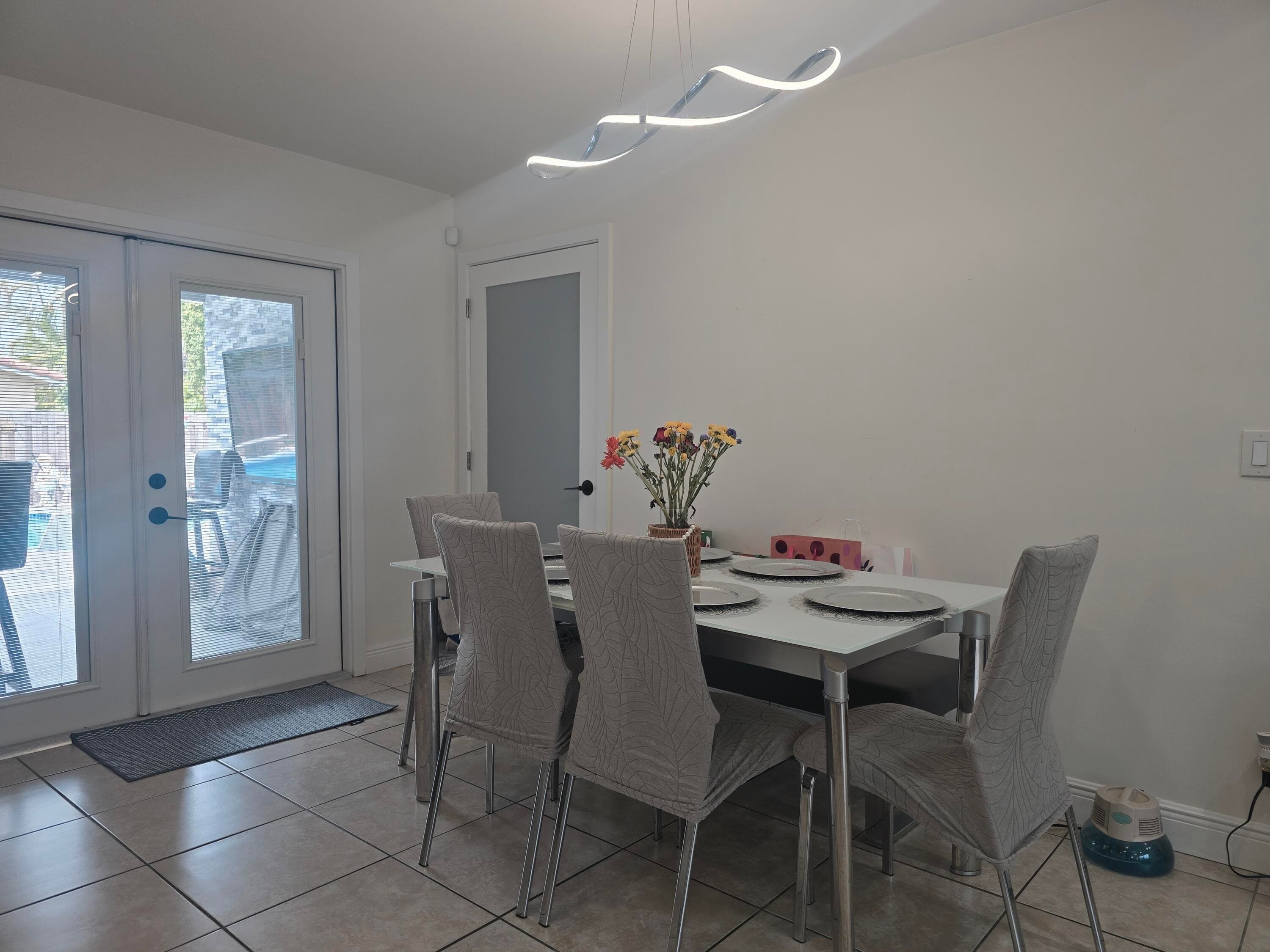 7811 NW 40th Court, Coral Springs, FL 33065 — photo 18 of 36