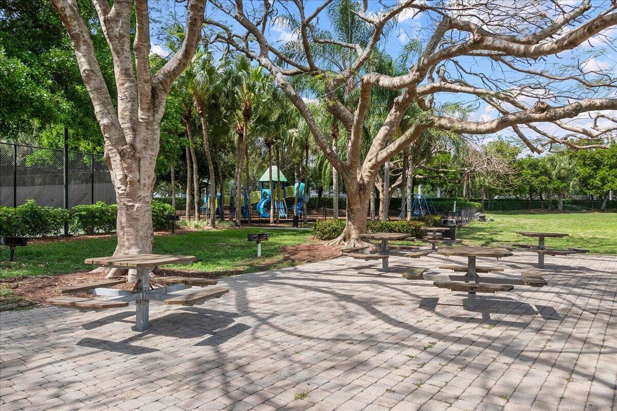 114 Lancaster Way, Royal Palm Beach, FL 33414 — photo 33 of 35