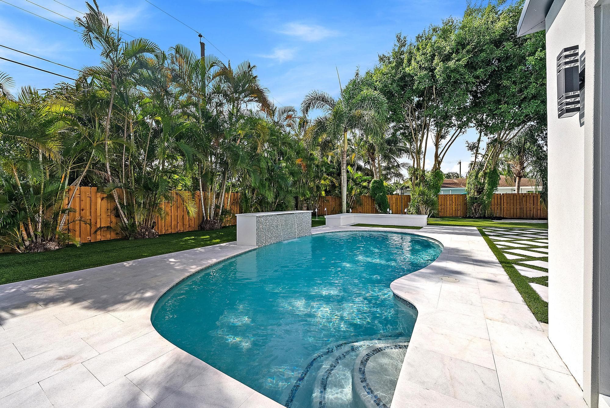 391 W Riverside Drive, Tequesta, FL 33469 — photo 17 of 52