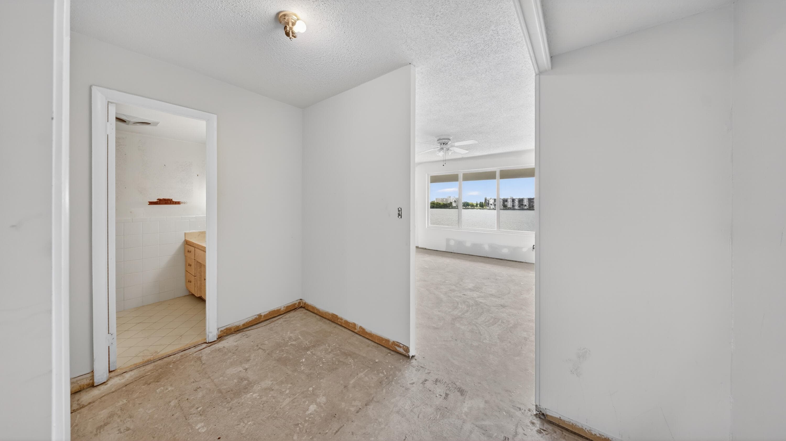 1100 NE 191st Street 44, Miami, FL 33179 — photo 19 of 29