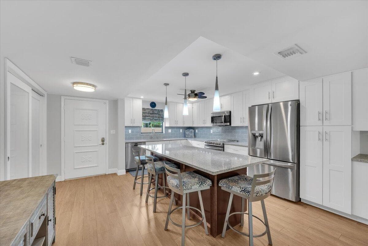 300 N Hwy A1a 101h, Jupiter, FL 33477 — photo 7 of 36