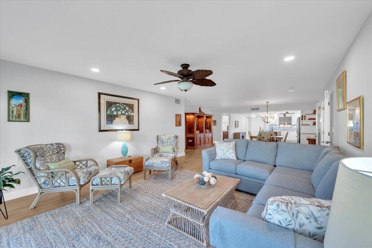 300 N Hwy A1a 101h, Jupiter, FL 33477 — photo 10 of 36