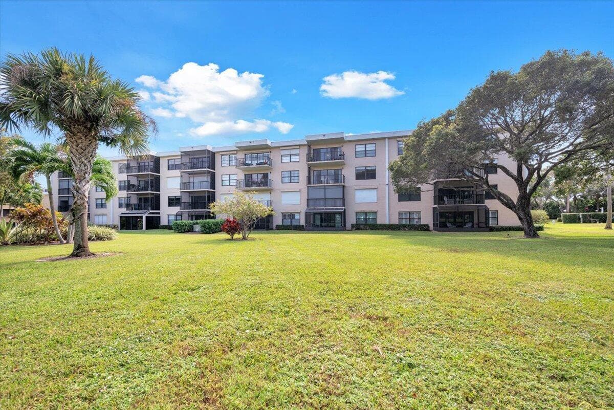 300 N Hwy A1a 101h, Jupiter, FL 33477 — photo 30 of 36