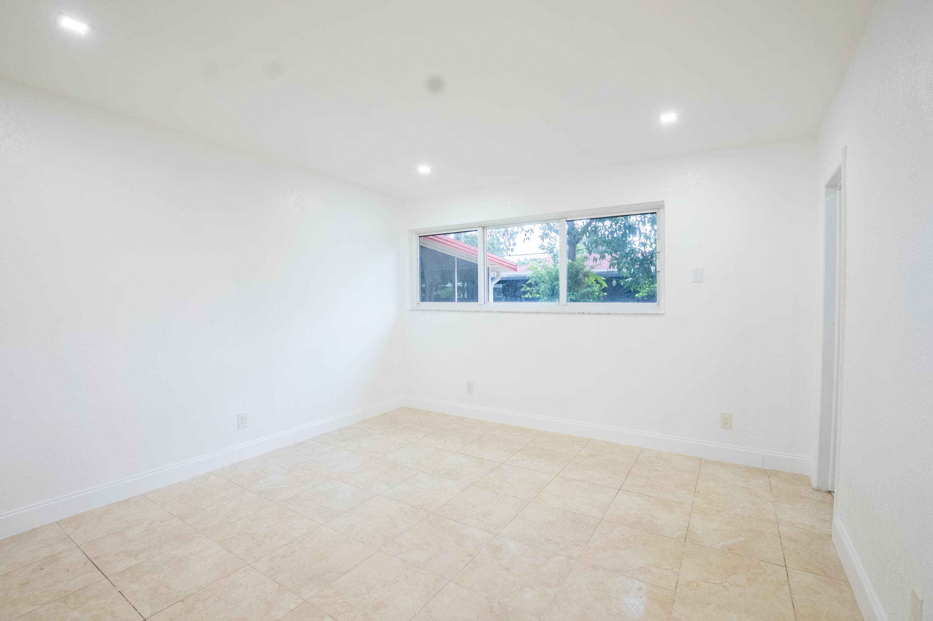 1331 NW 87th Street, Miami, FL 33147 — photo 33 of 39