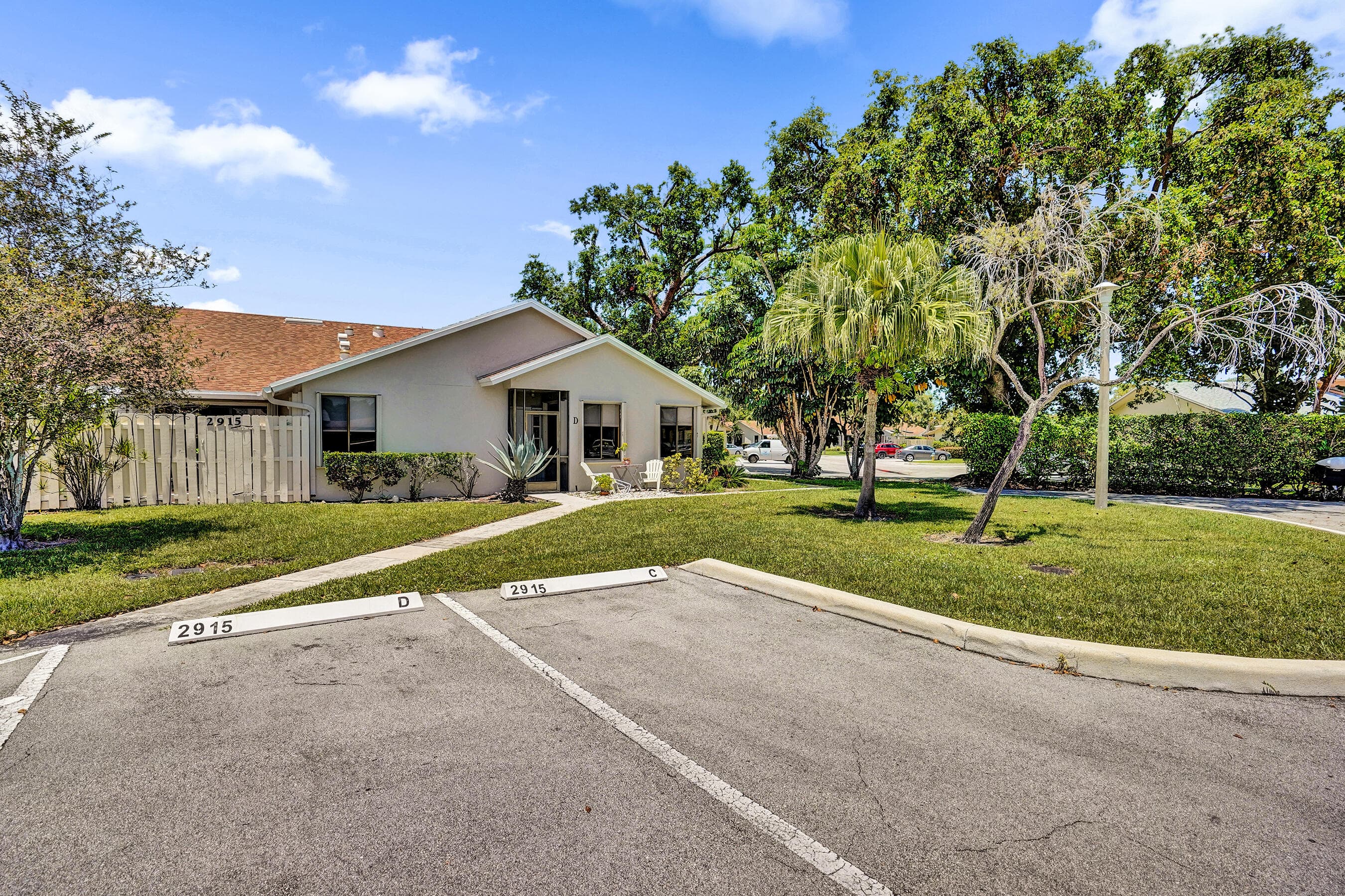 2915 NW 12th Street D, Delray Beach, FL 33445 — photo 1 of 58