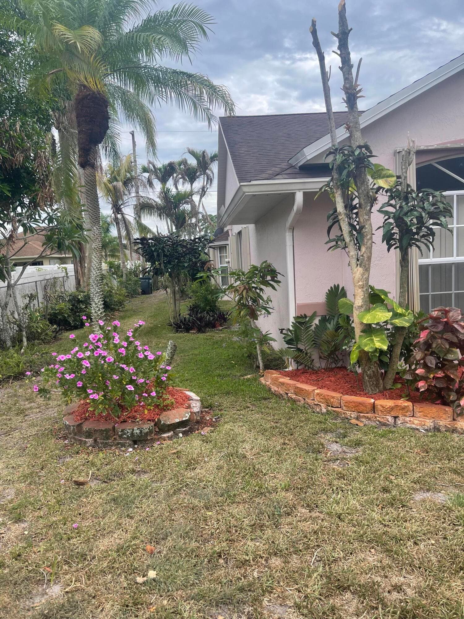1538 SW Neptune Avenue, Port St. Lucie, FL 34953 — photo 4 of 22