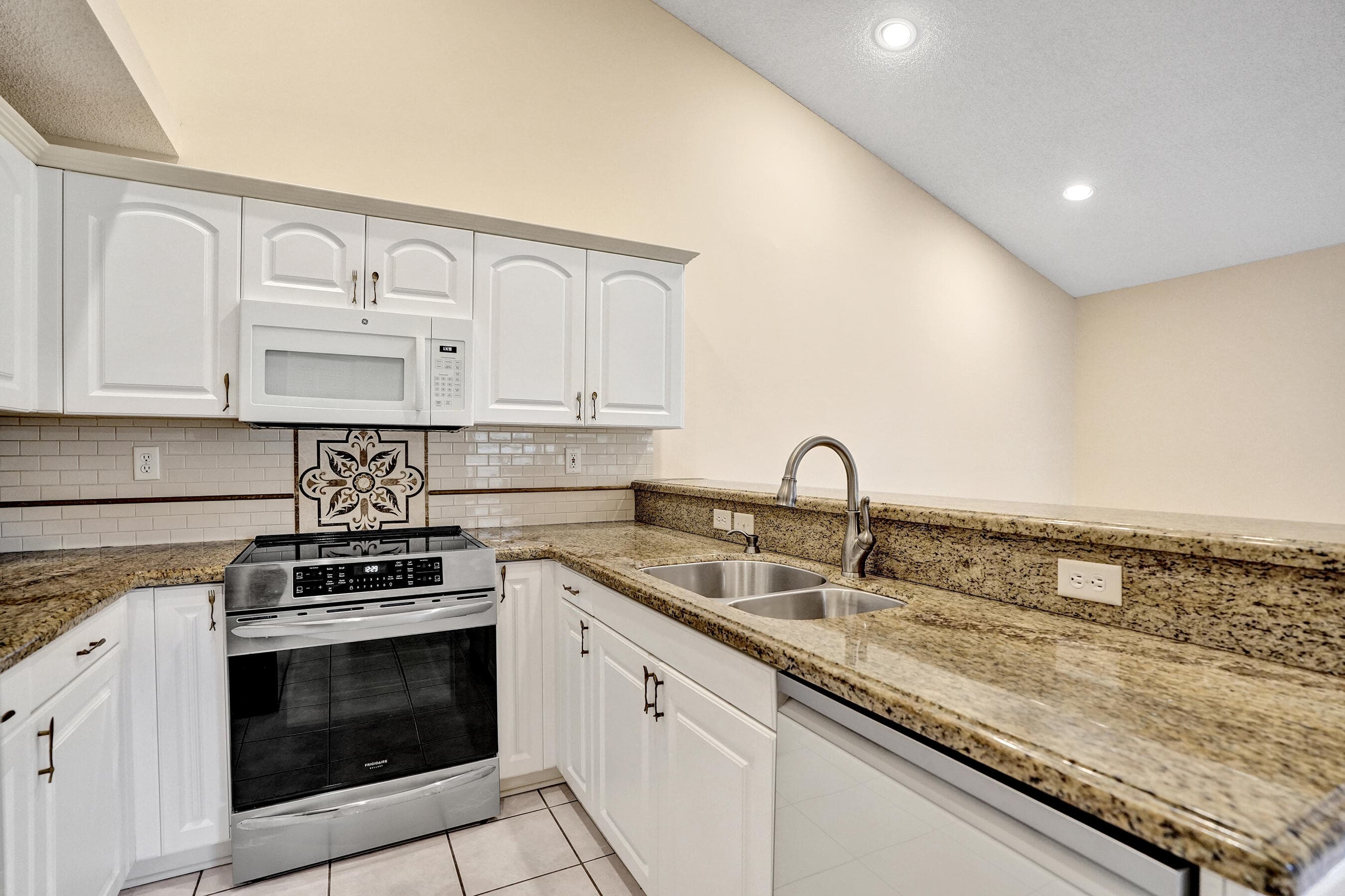 12706 NW 20th Court, Coral Springs, FL 33071 — photo 7 of 33