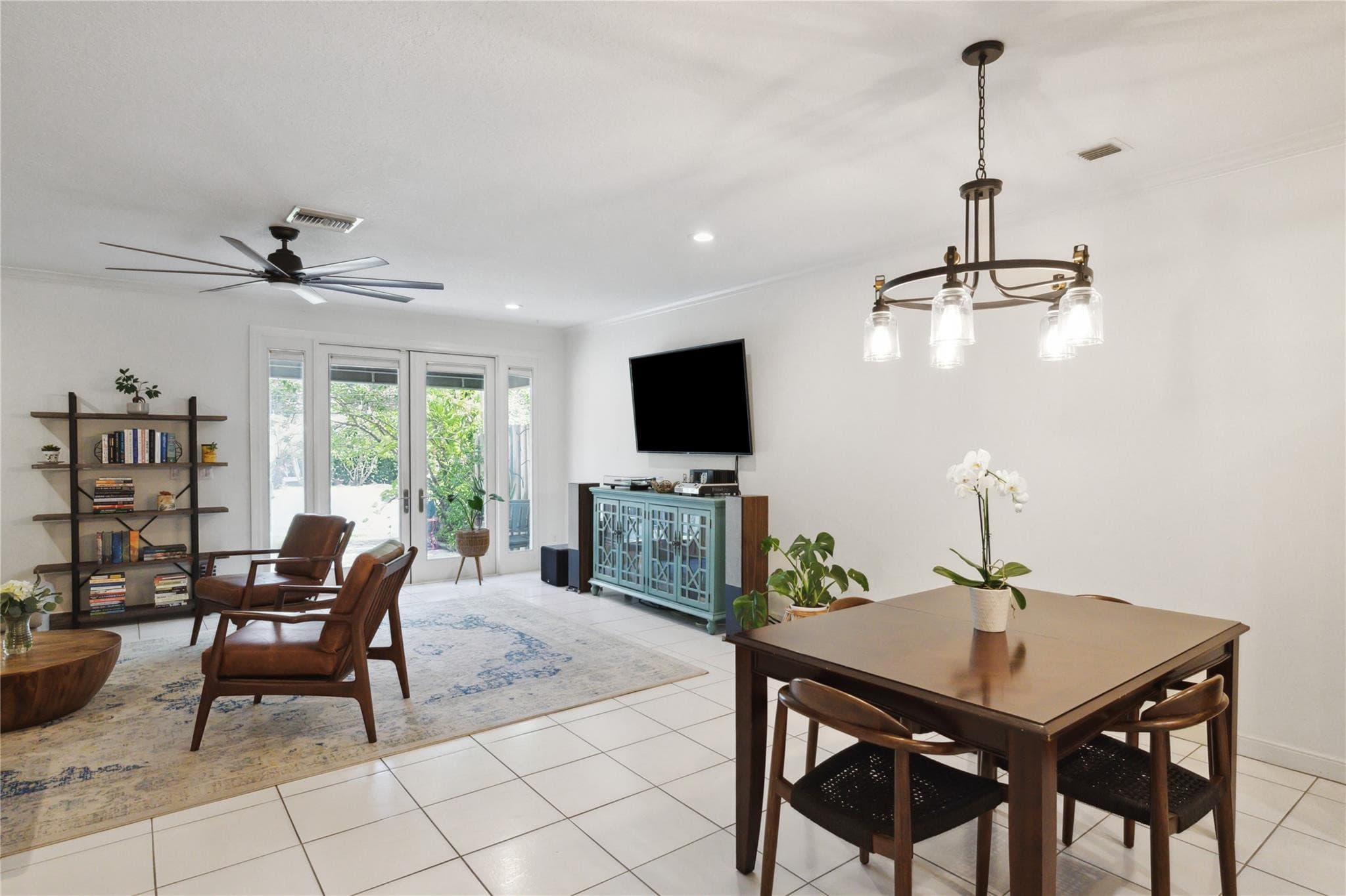 603 SW 7th Avenue 11, Fort Lauderdale, FL 33315 — photo 13 of 39